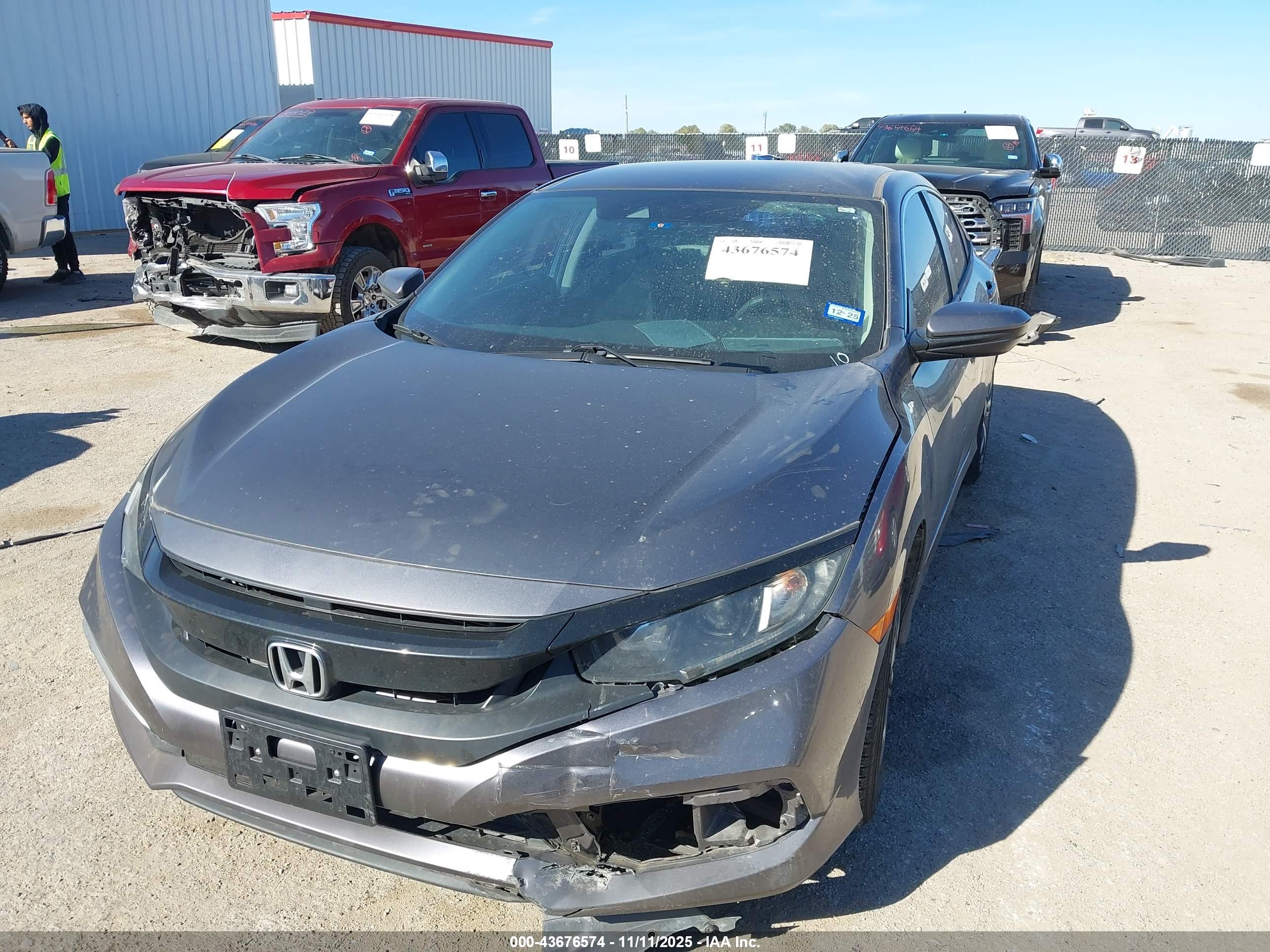 HONDA CIVIC image 2