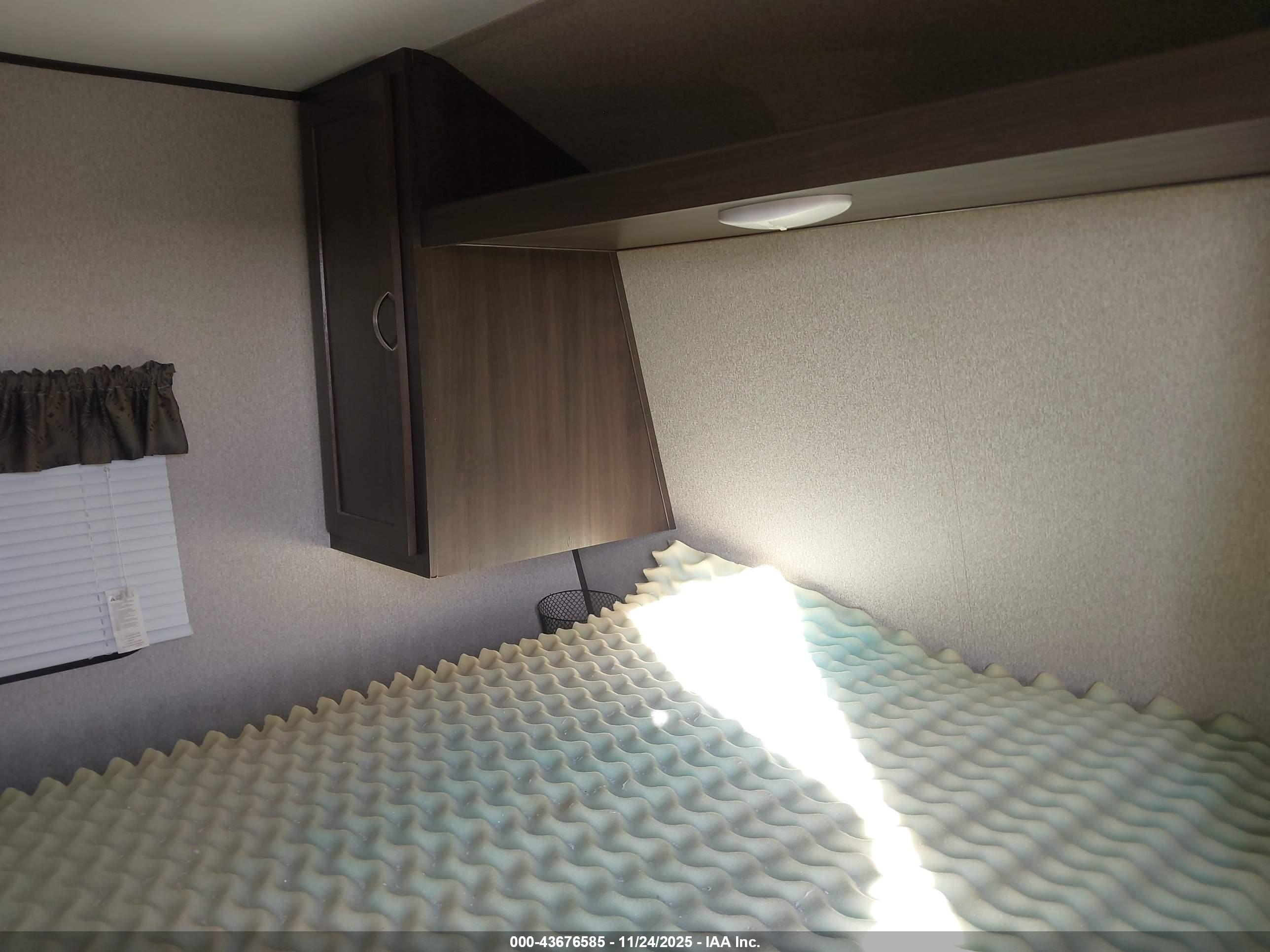 KEYSTONE RV image 5
