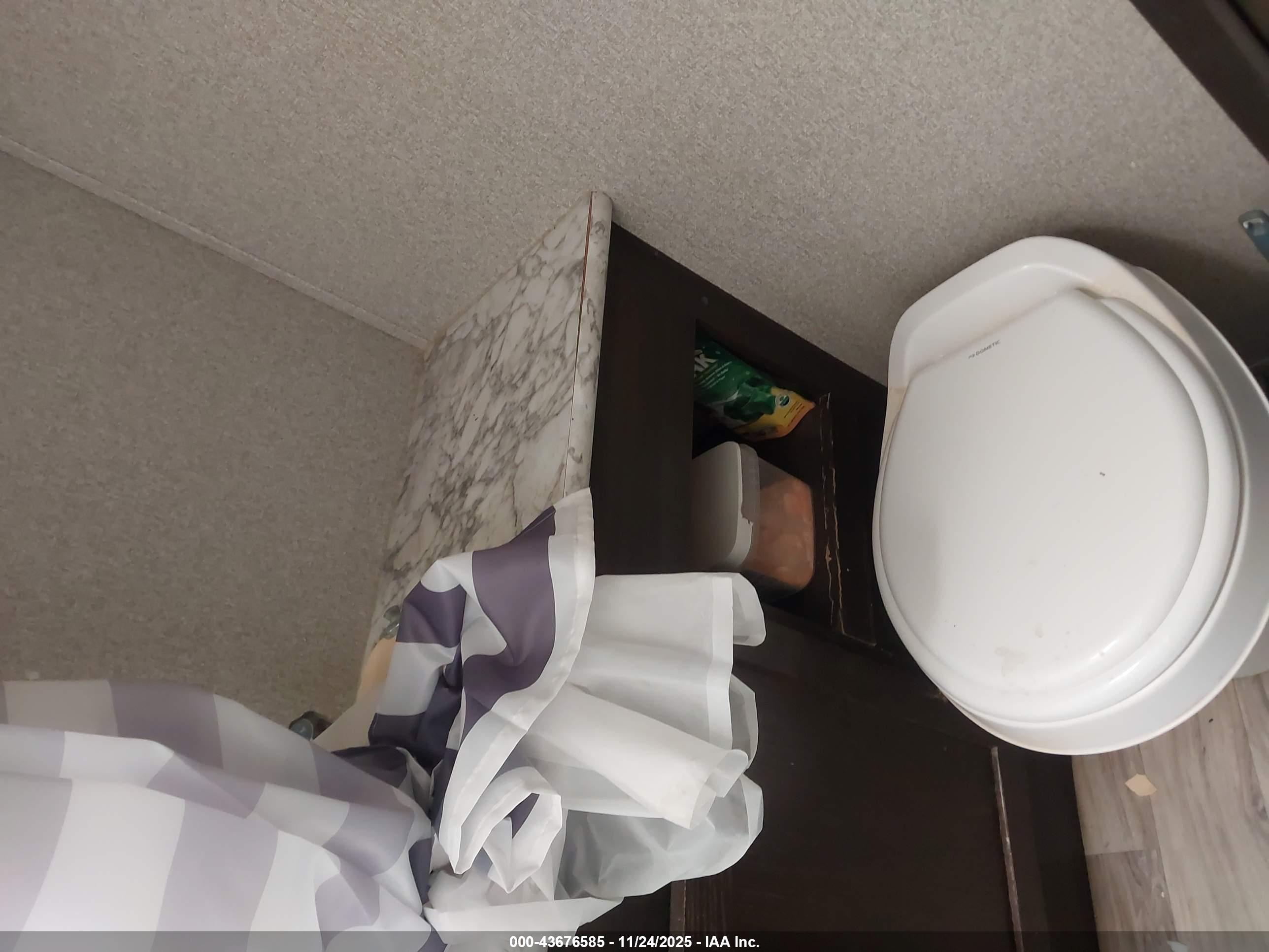 KEYSTONE RV image 7