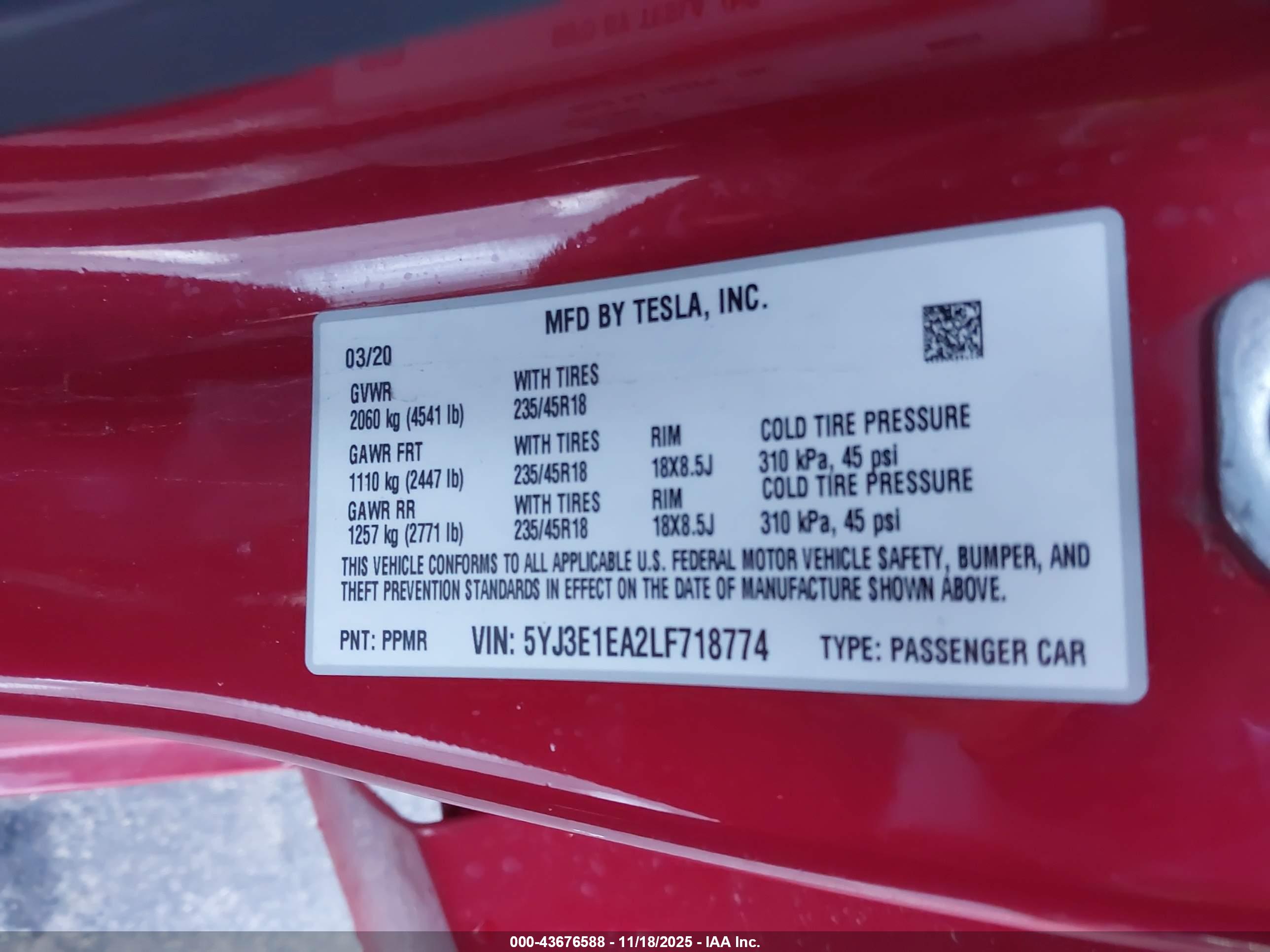 TESLA MODEL image 9