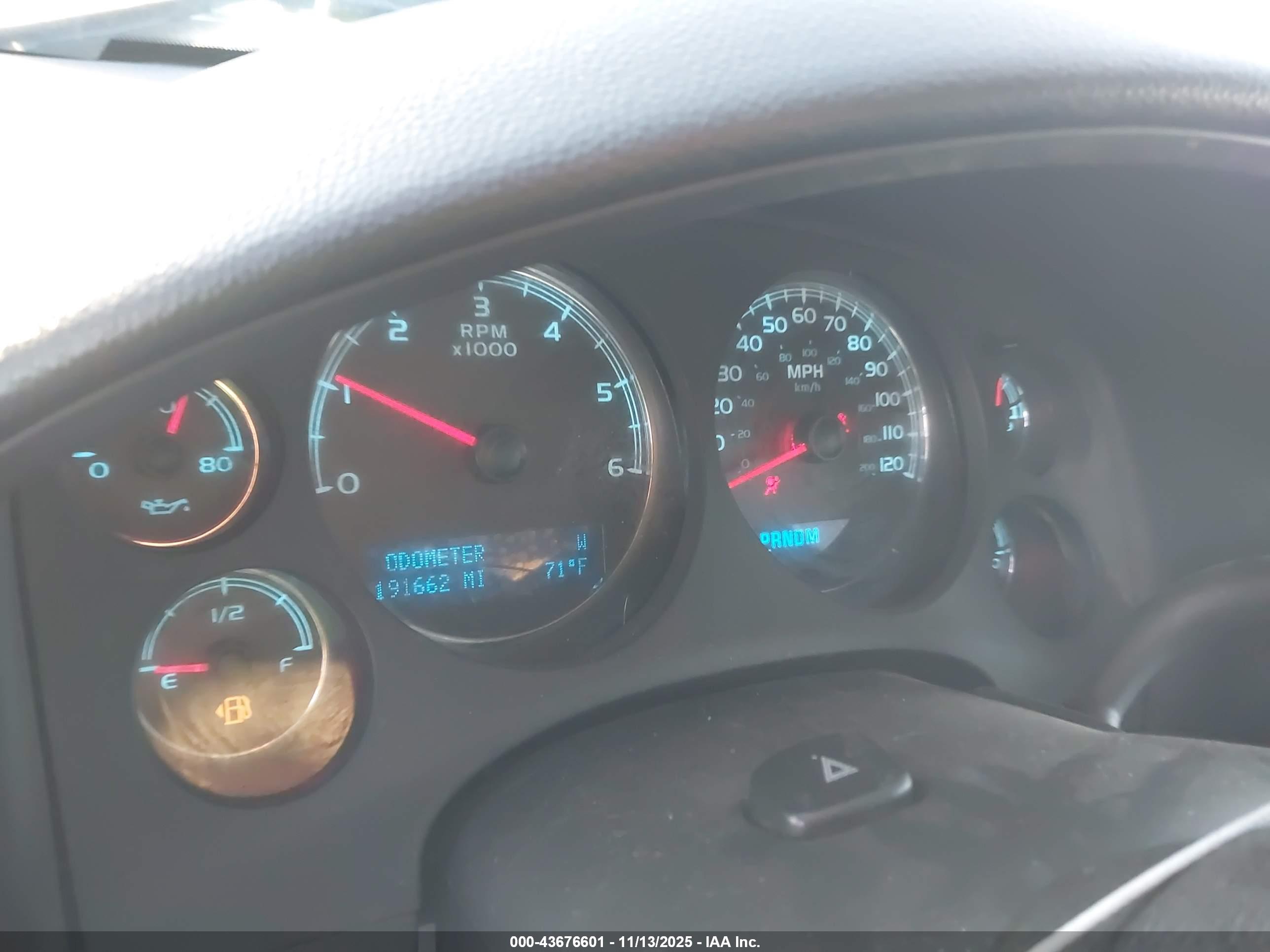 GMC SIERRA image 7