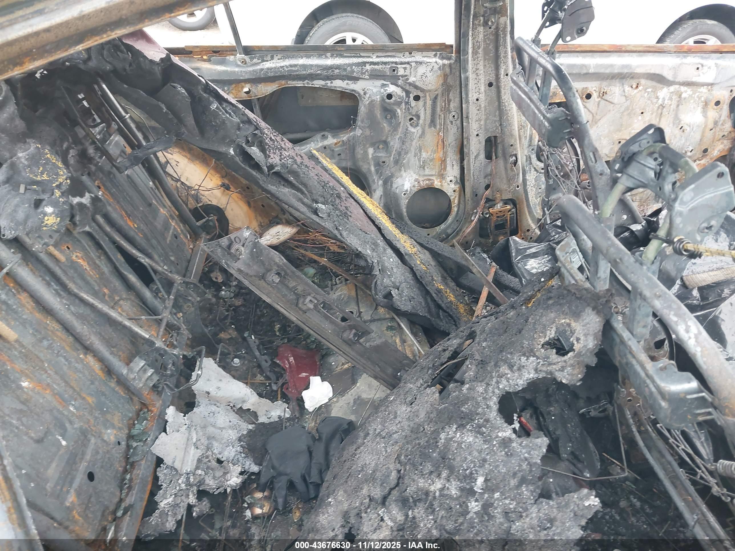 SUBARU LEGACY image 8