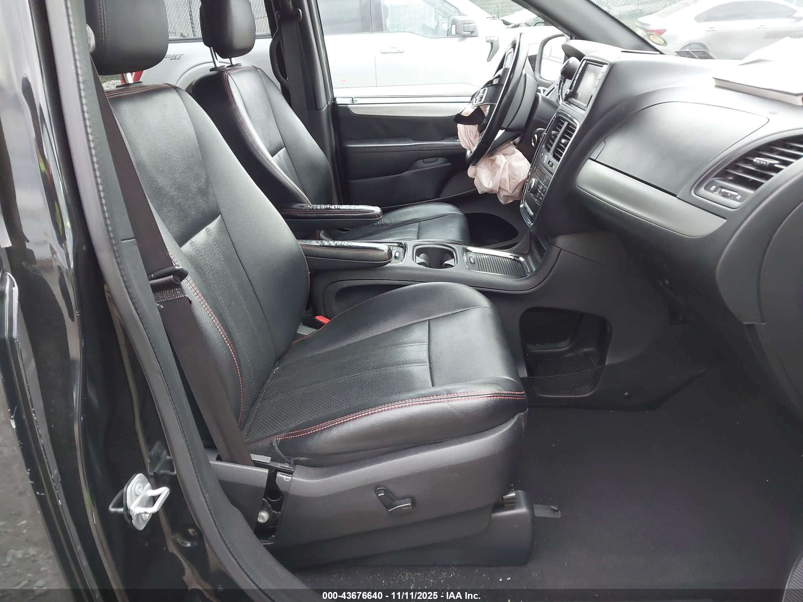 DODGE GRAND image 5