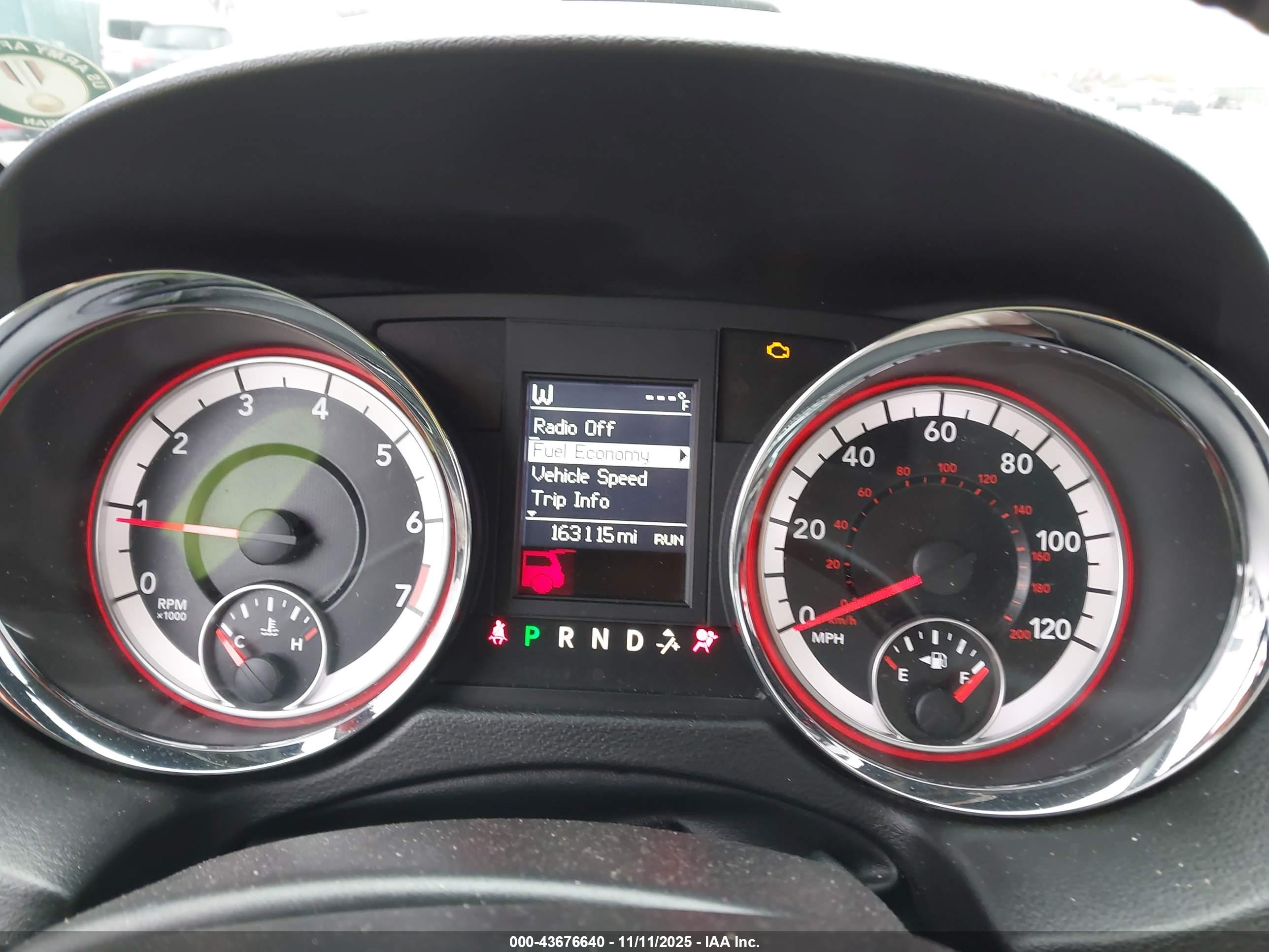 DODGE GRAND image 7