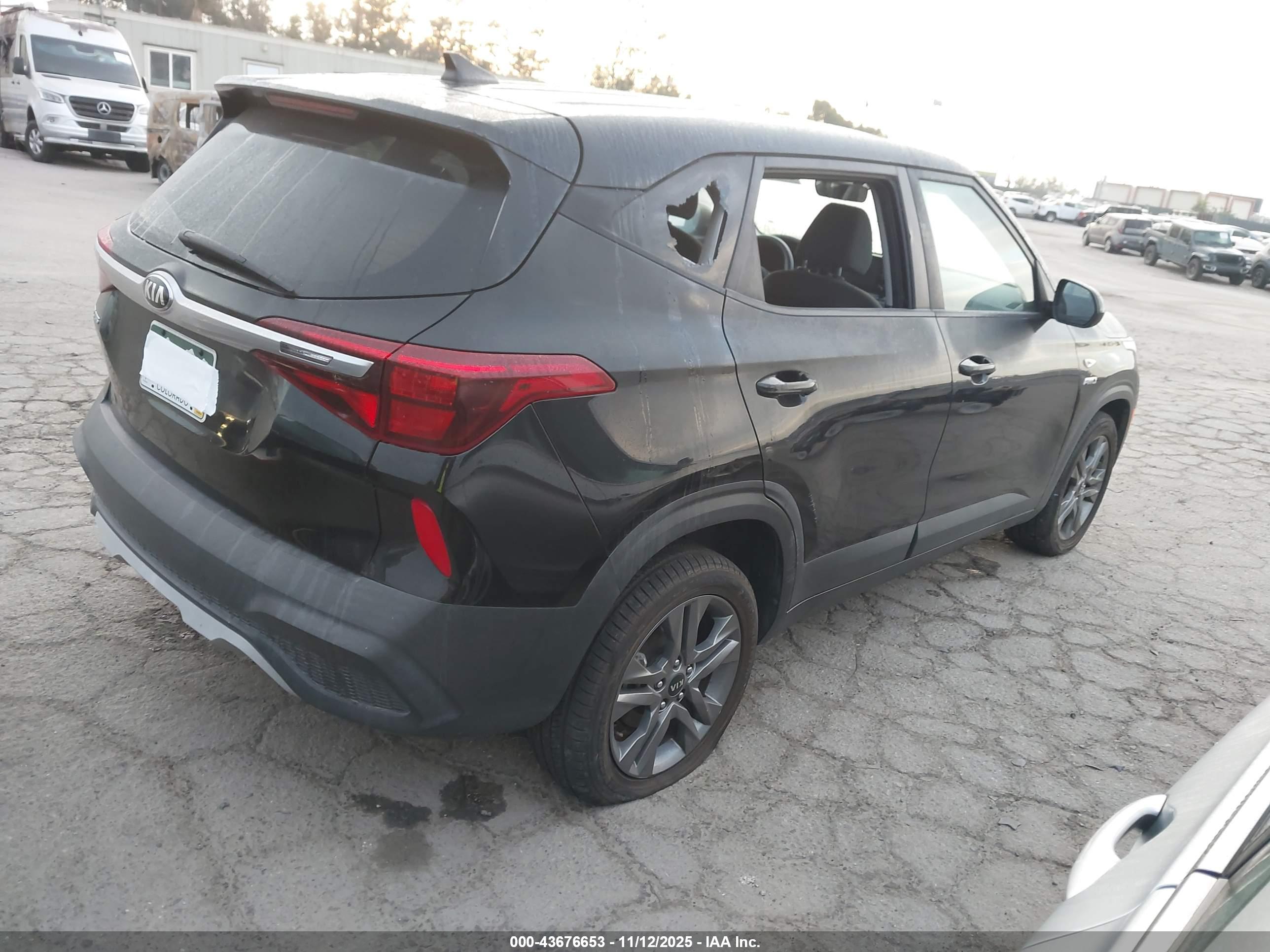 KIA SELTOS image 4
