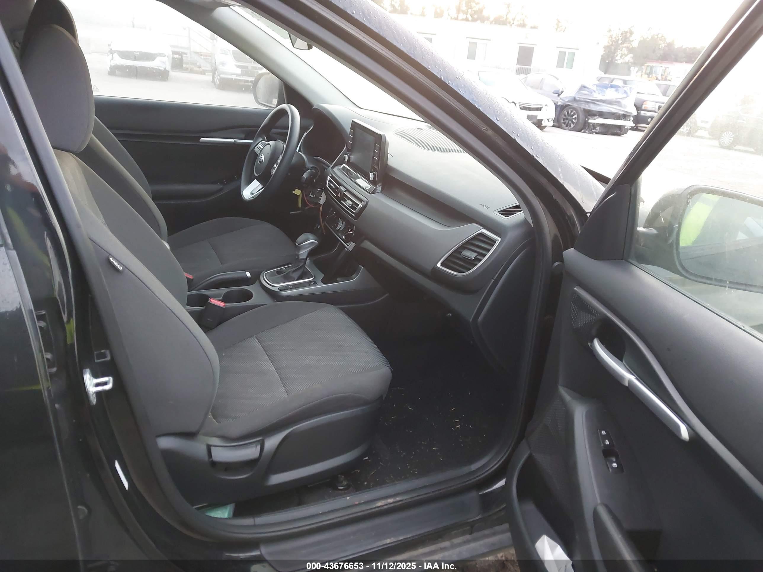 KIA SELTOS image 5