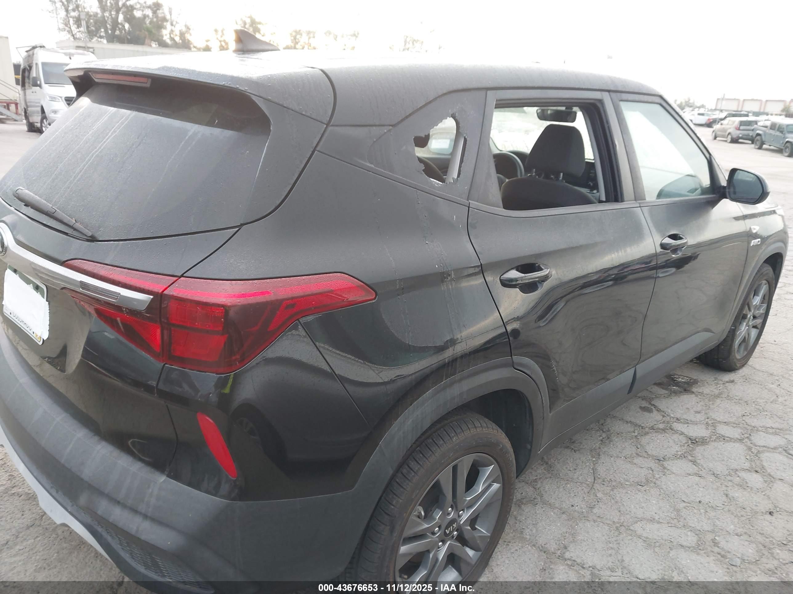 KIA SELTOS image 6