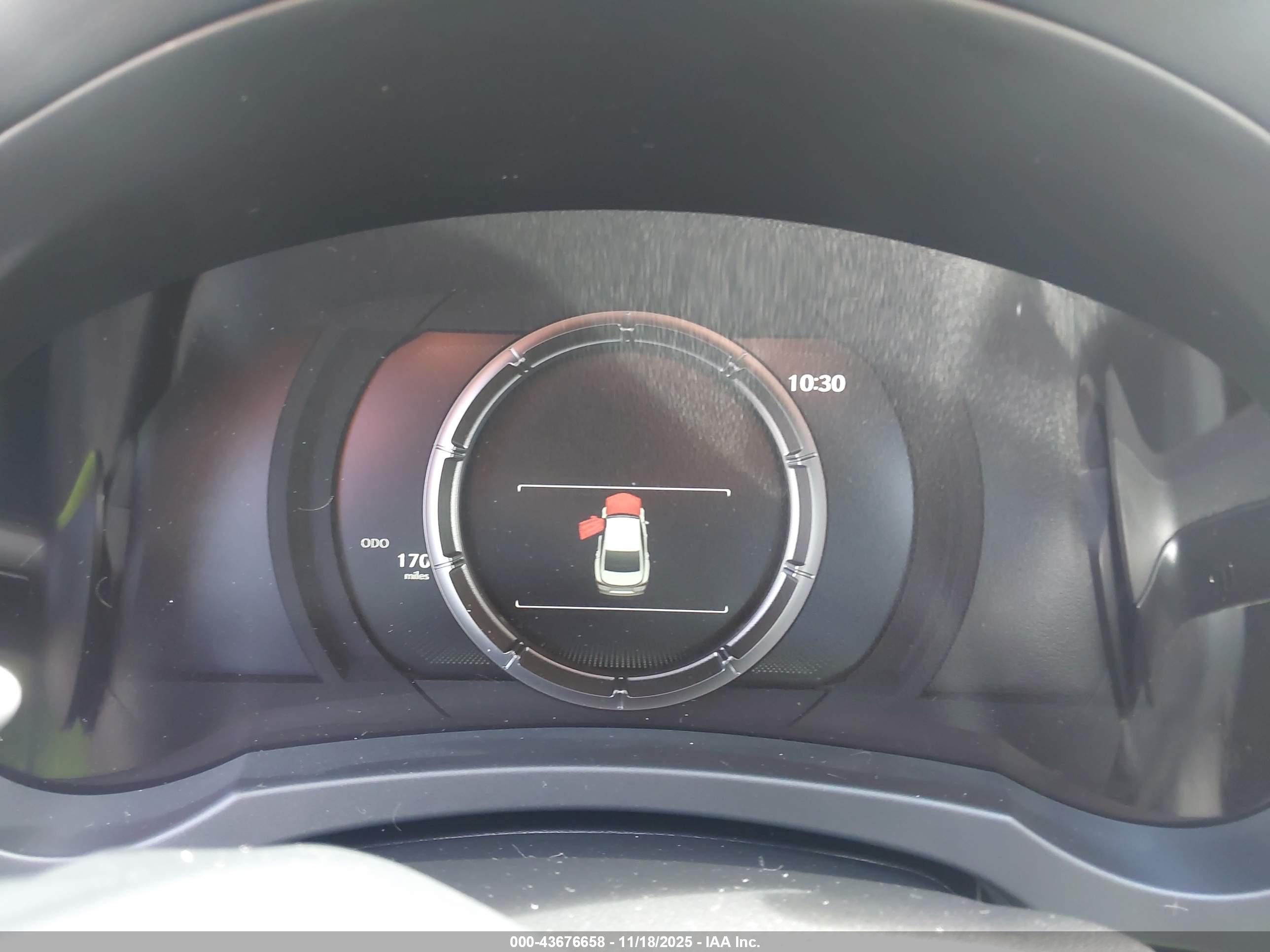 LEXUS IS image 7