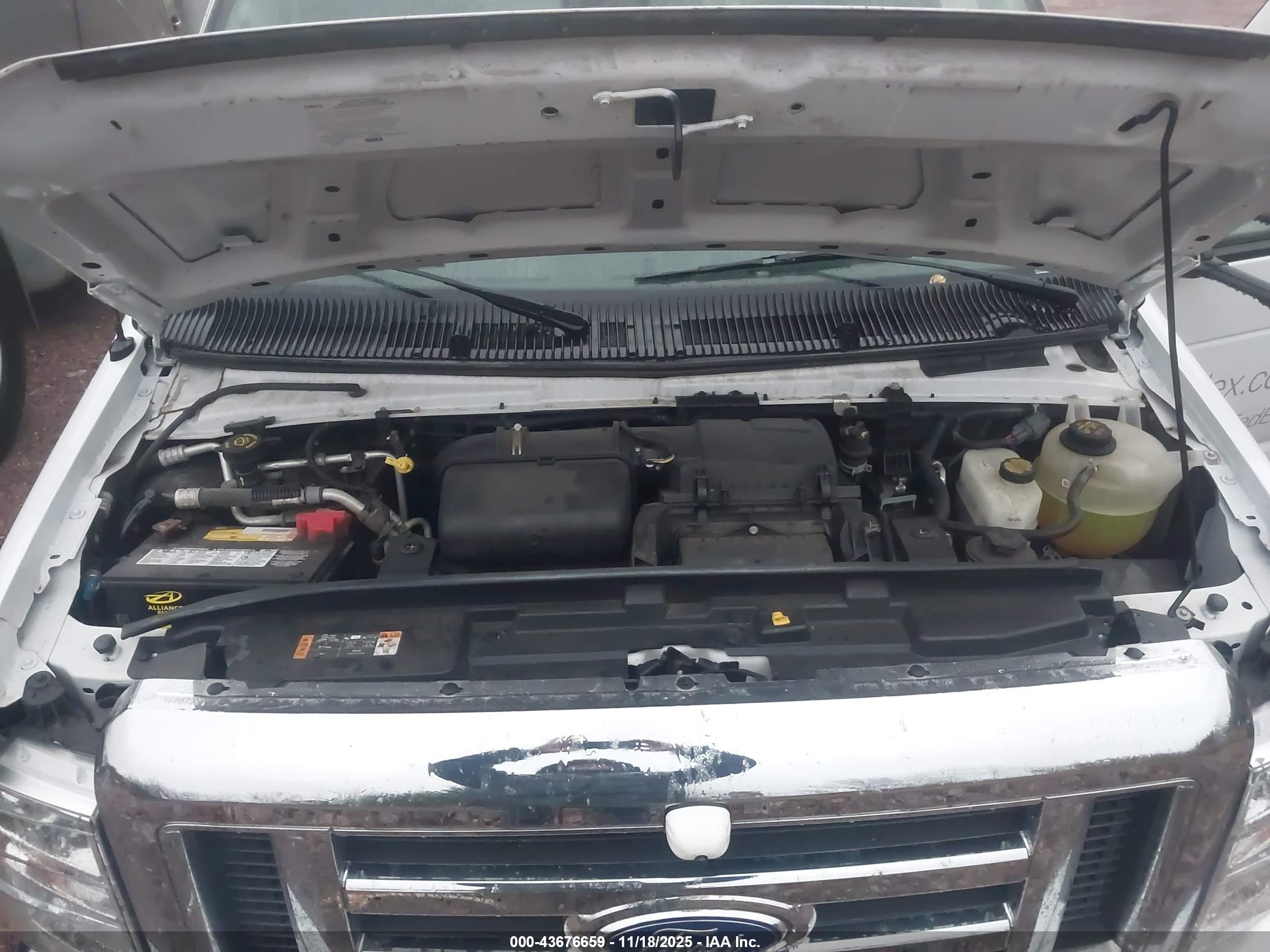FORD E-350 image 10