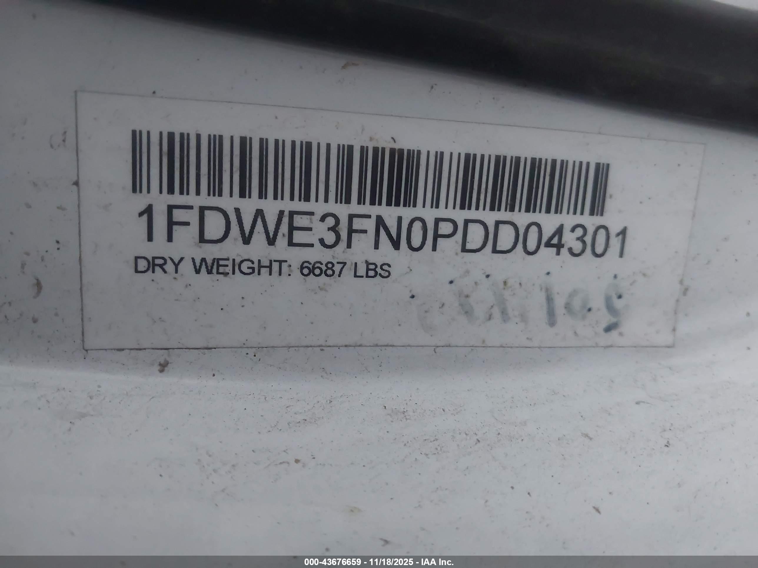 FORD E-350 image 9