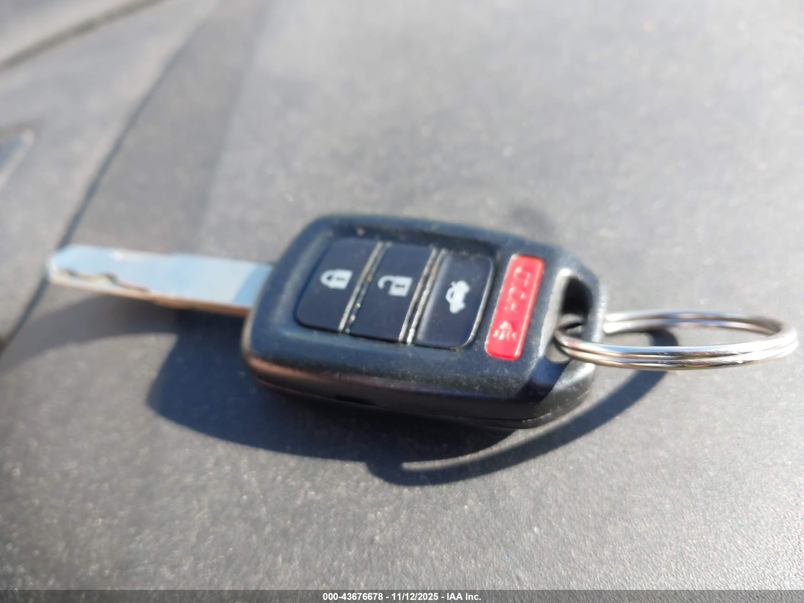 HONDA CIVIC image 11