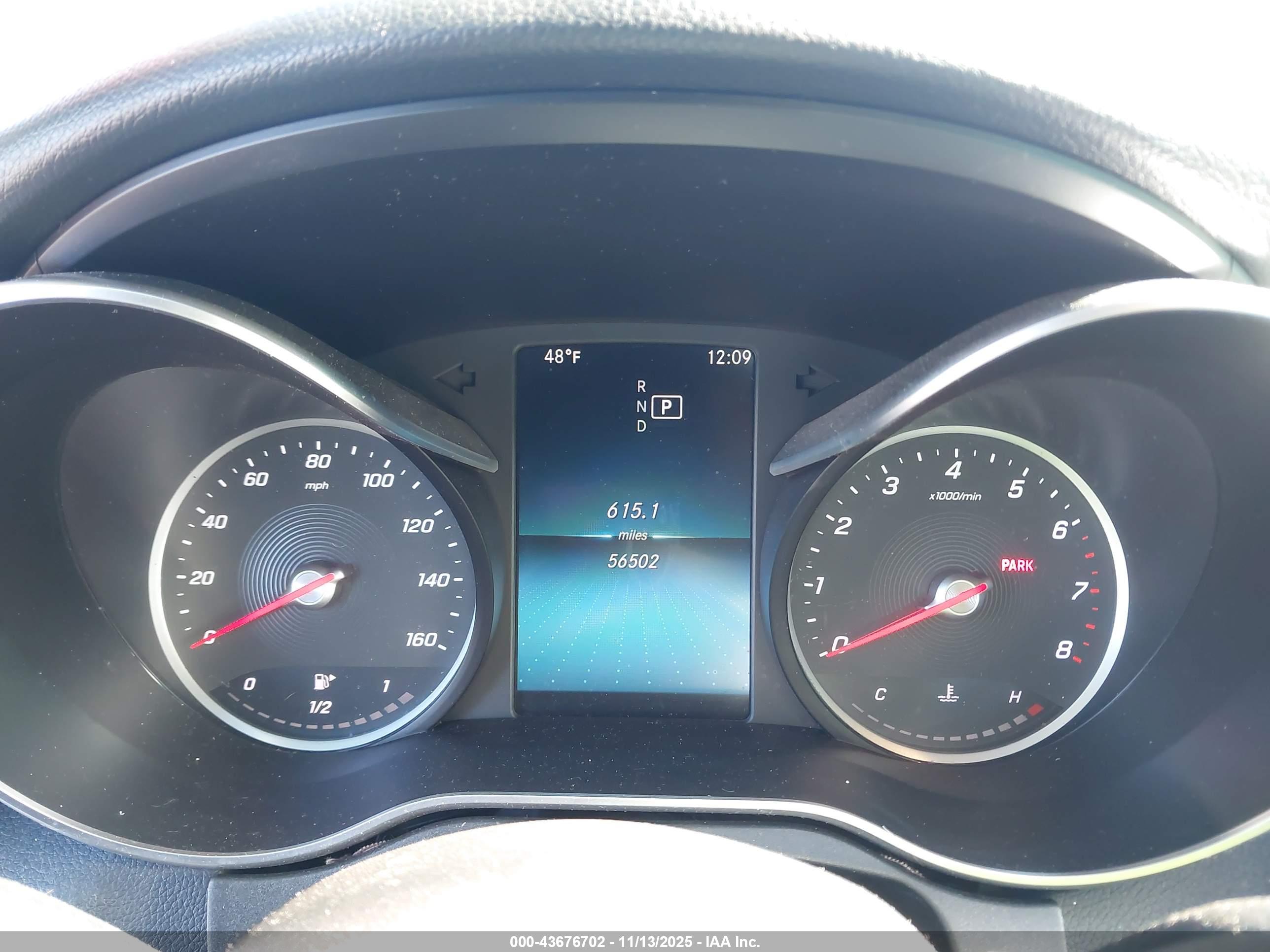 MERCEDES-BENZ C image 7