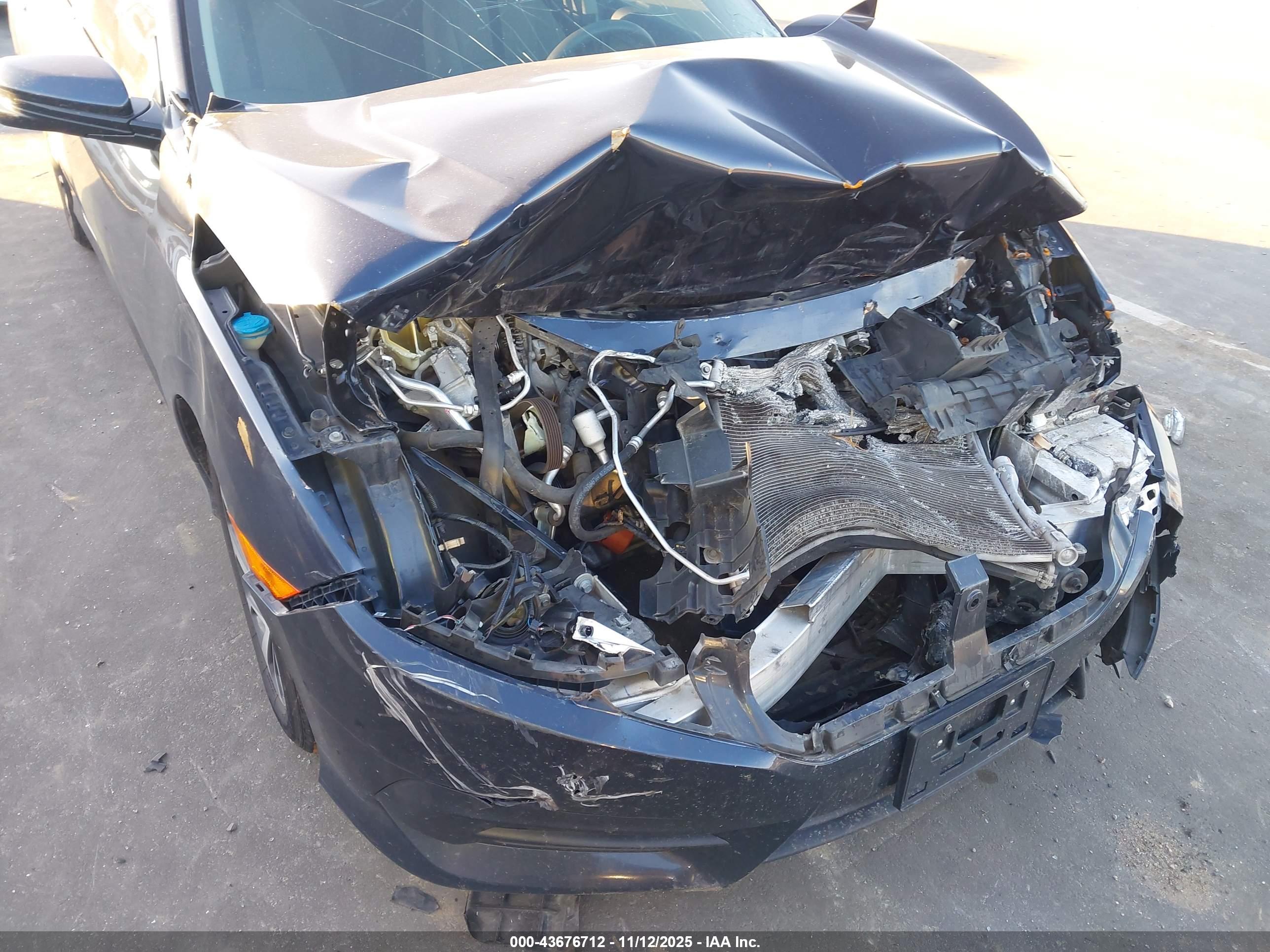 HONDA CIVIC image 6