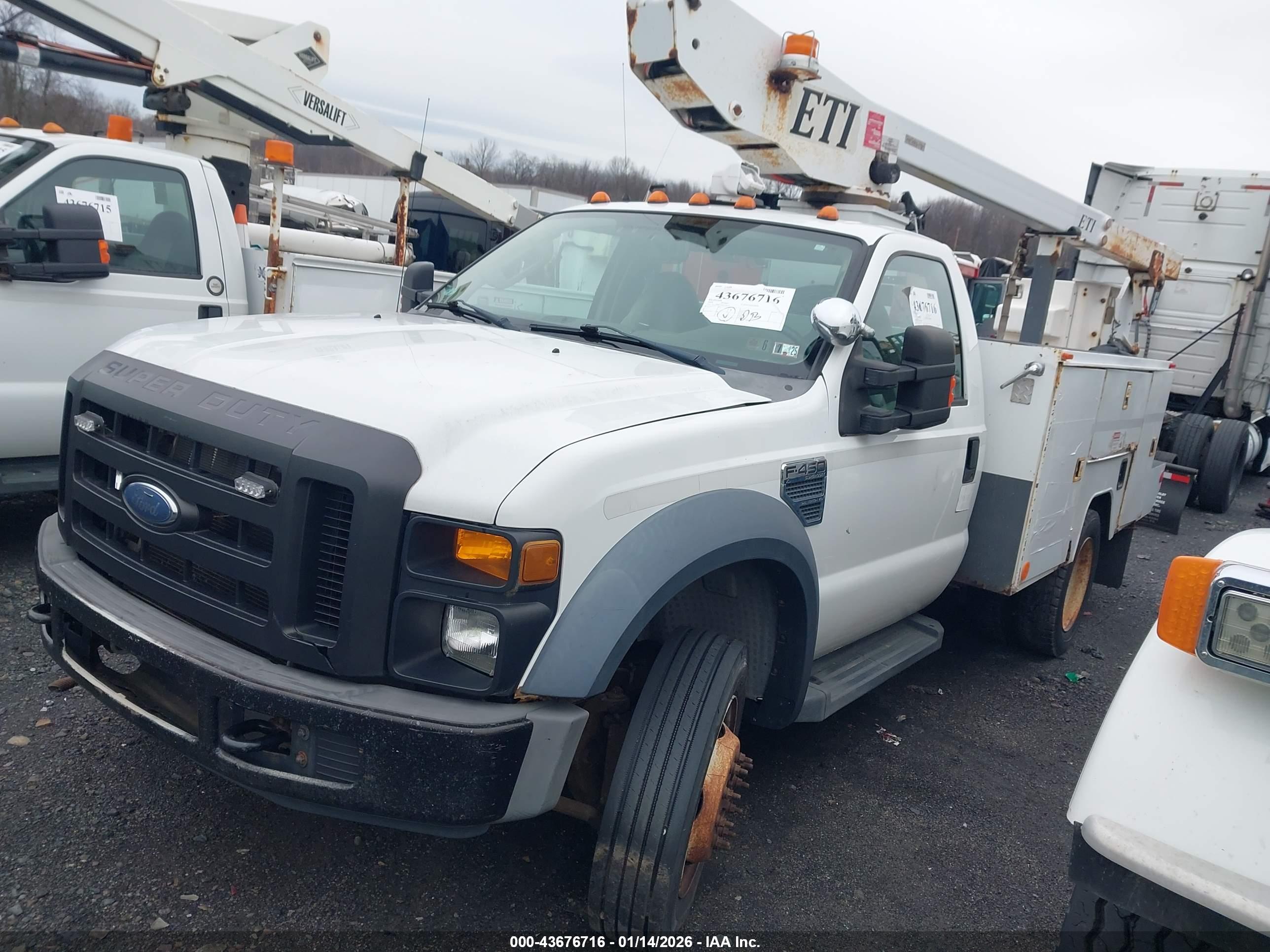 FORD F-450 image 2
