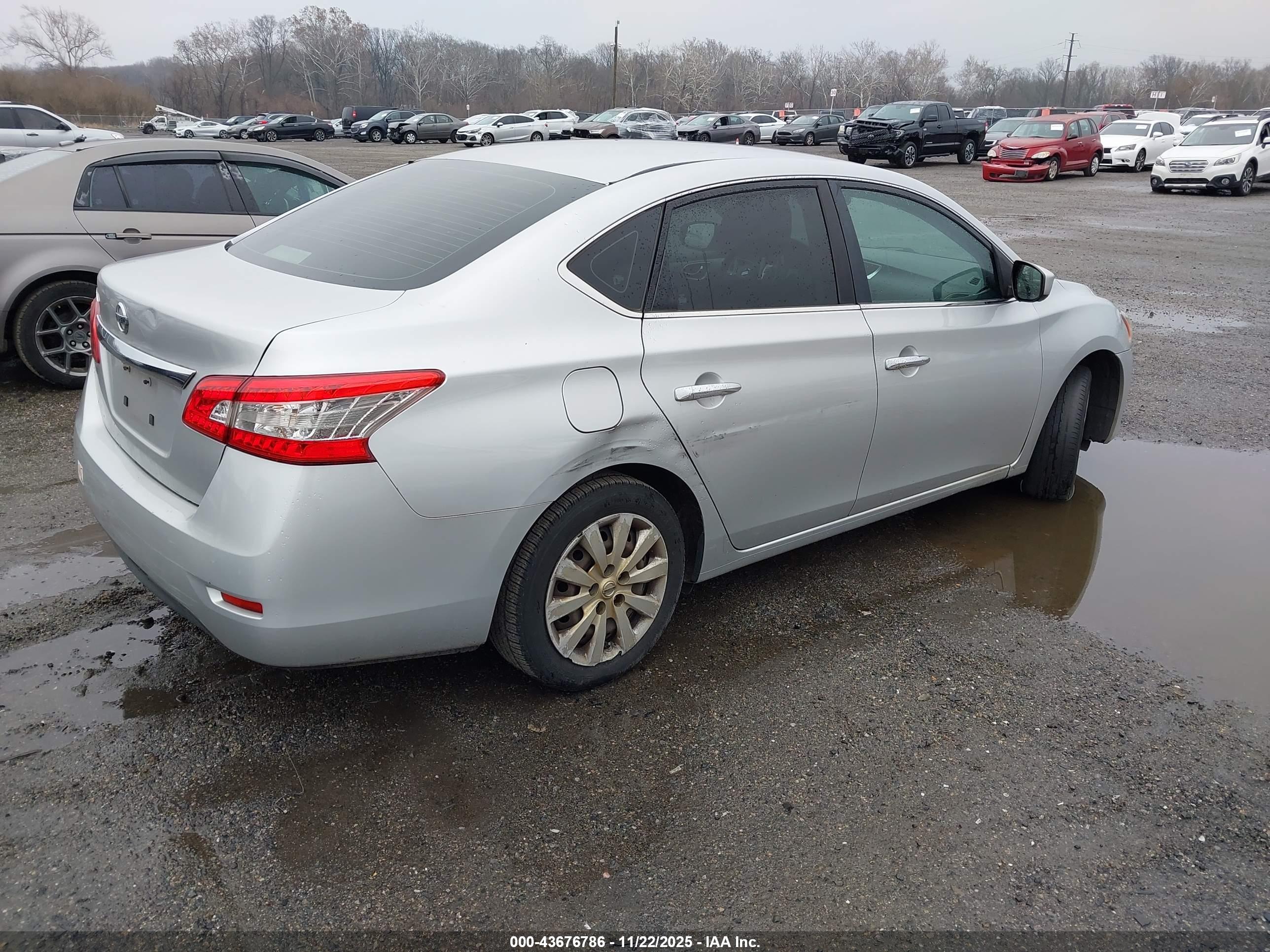 NISSAN SENTRA image 4