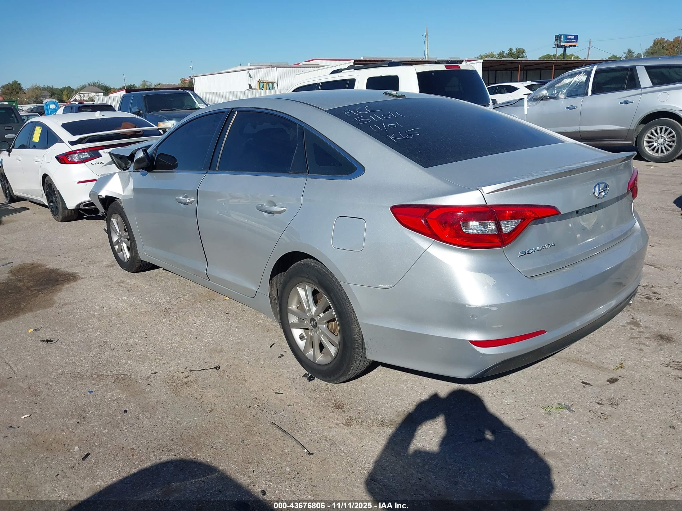 HYUNDAI SONATA image 3