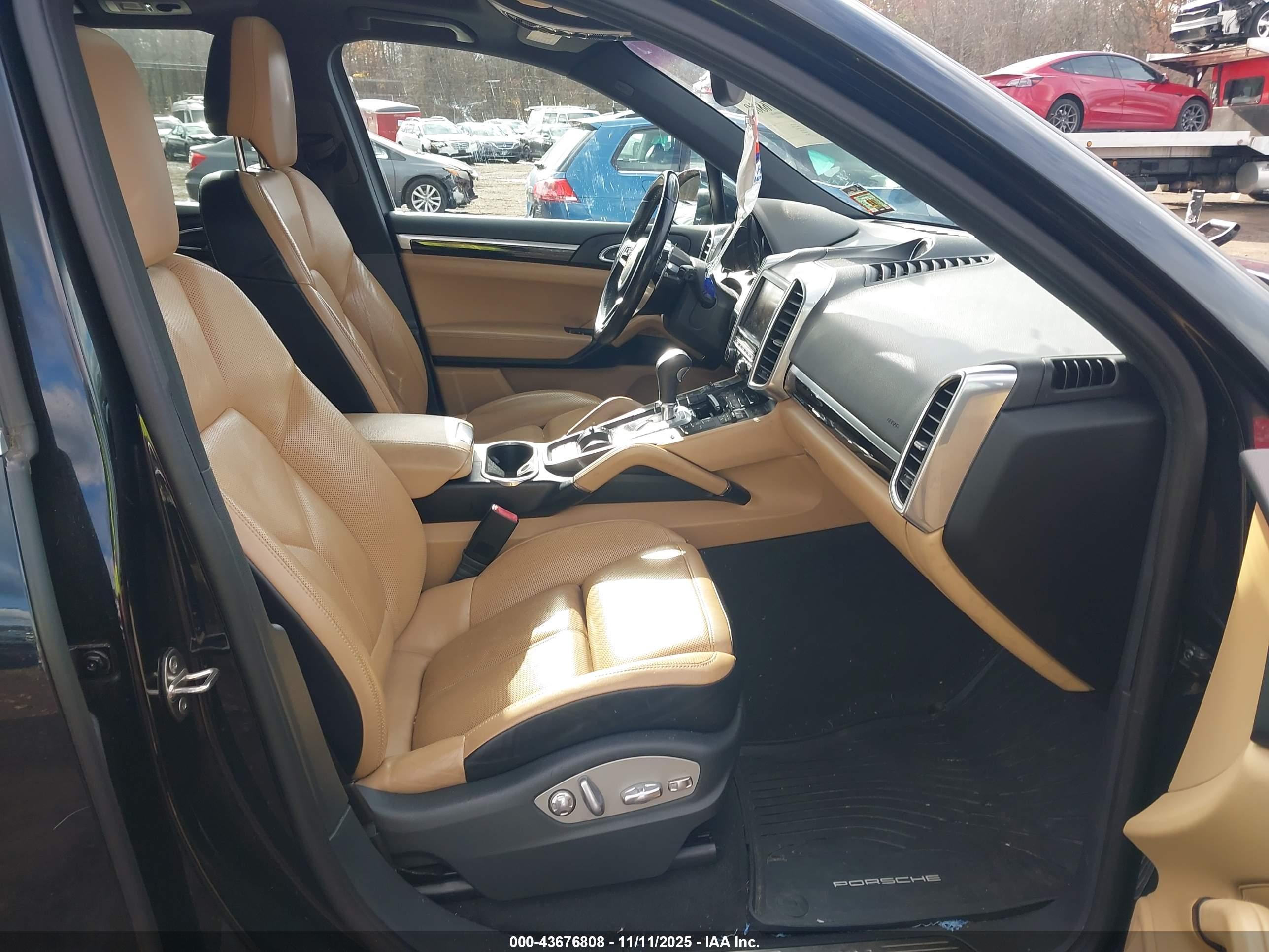 PORSCHE CAYENNE image 5