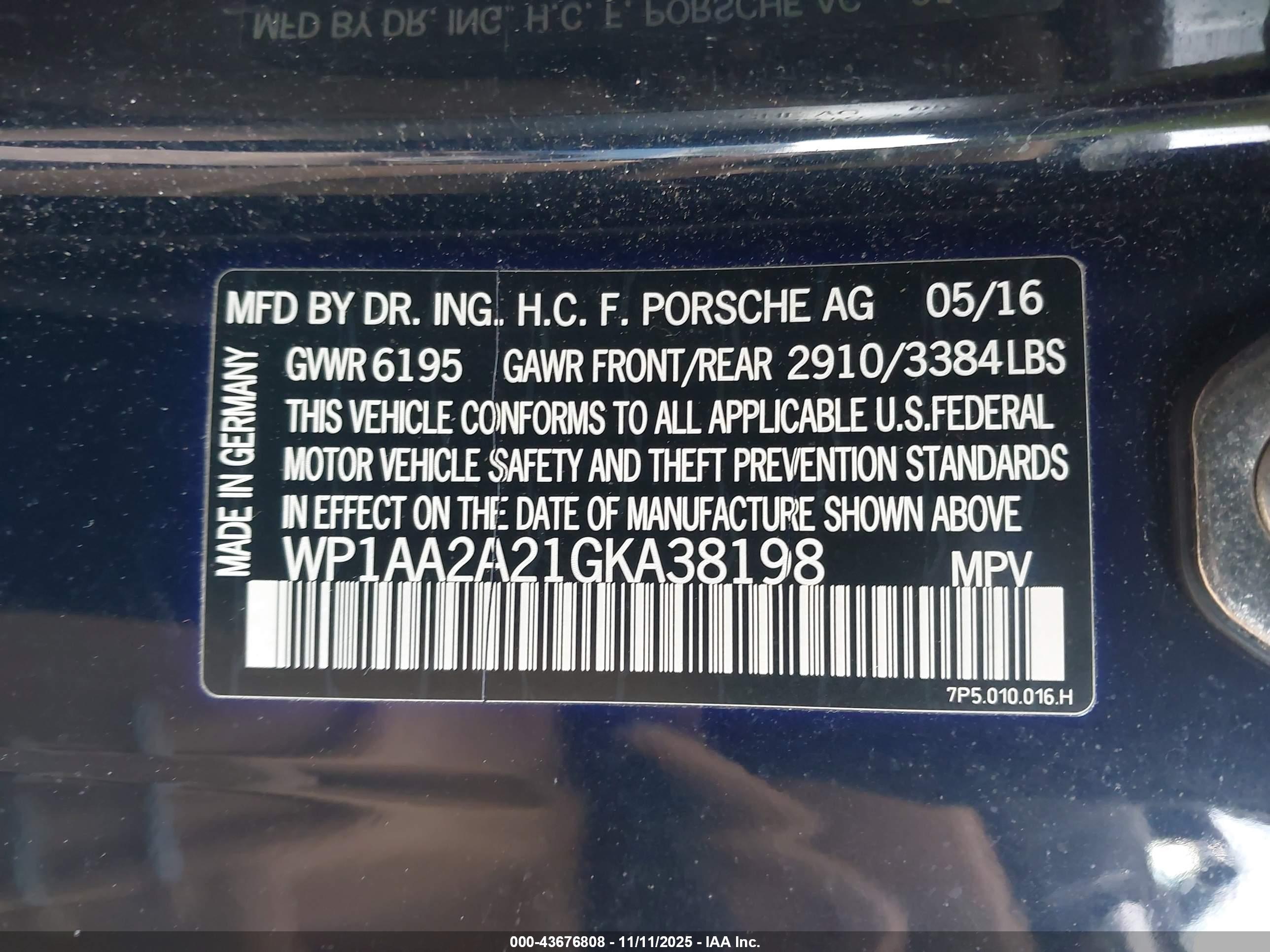 PORSCHE CAYENNE image 9