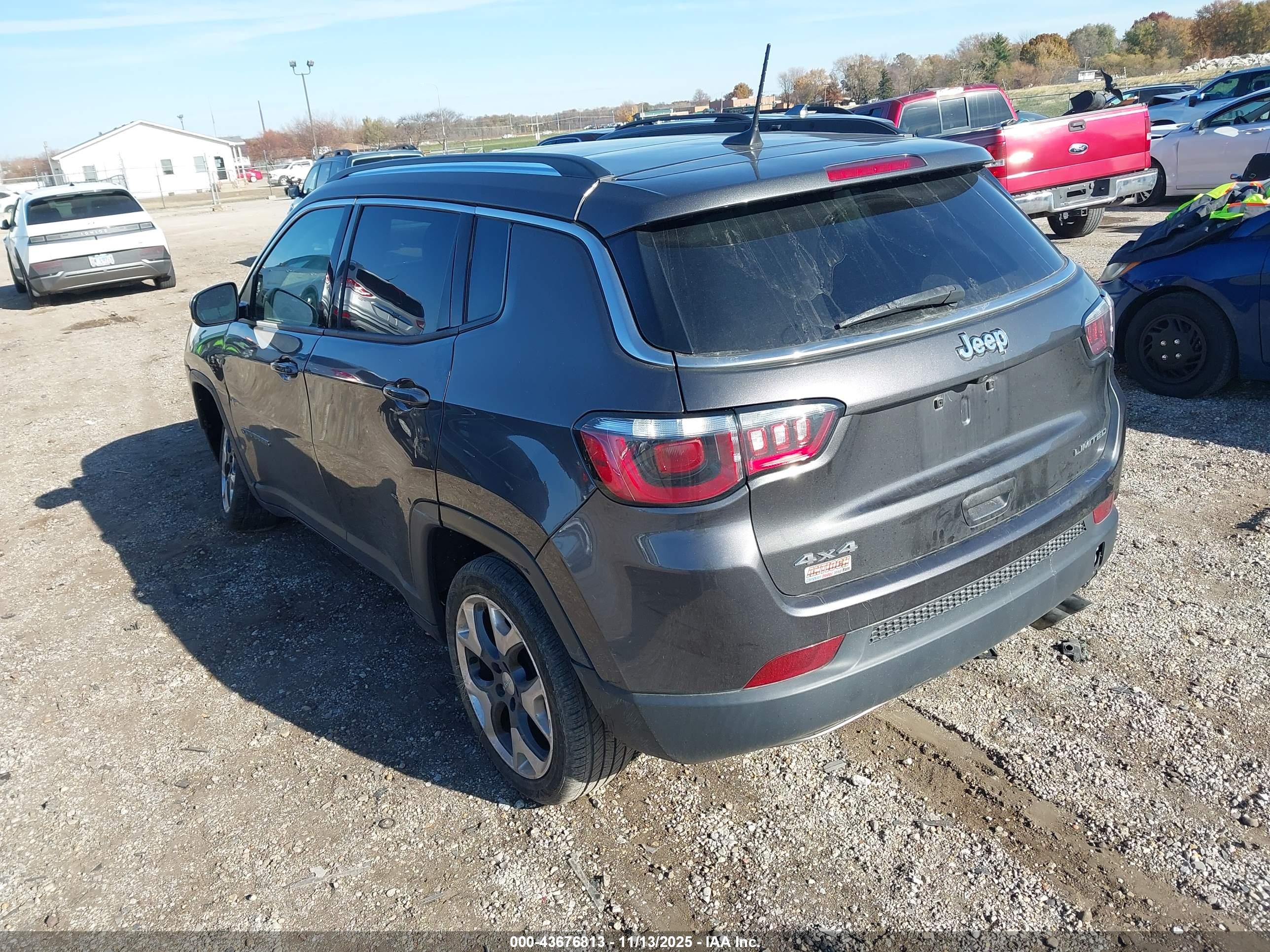 JEEP NEW image 3