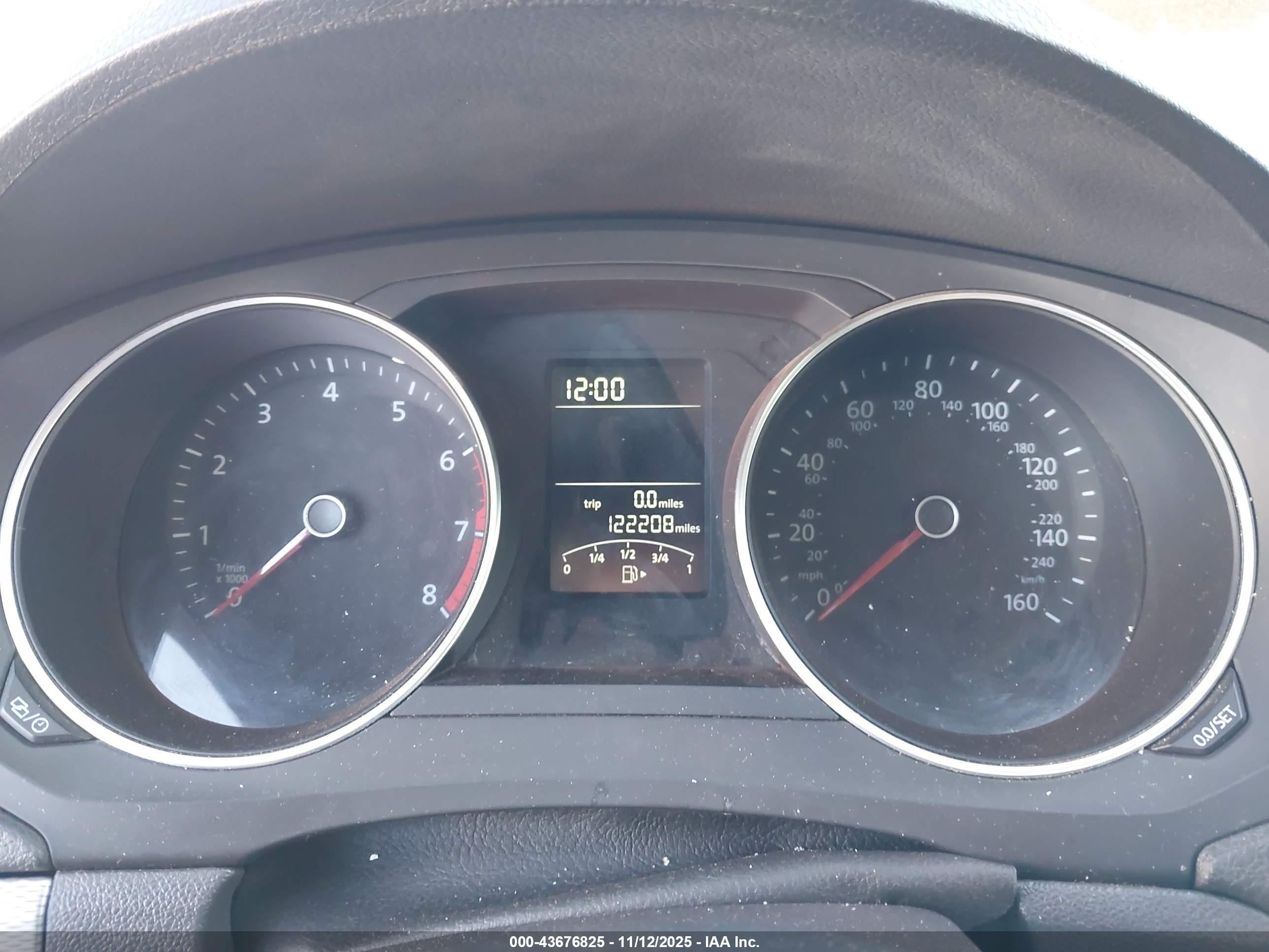 VOLKSWAGEN JETTA image 7