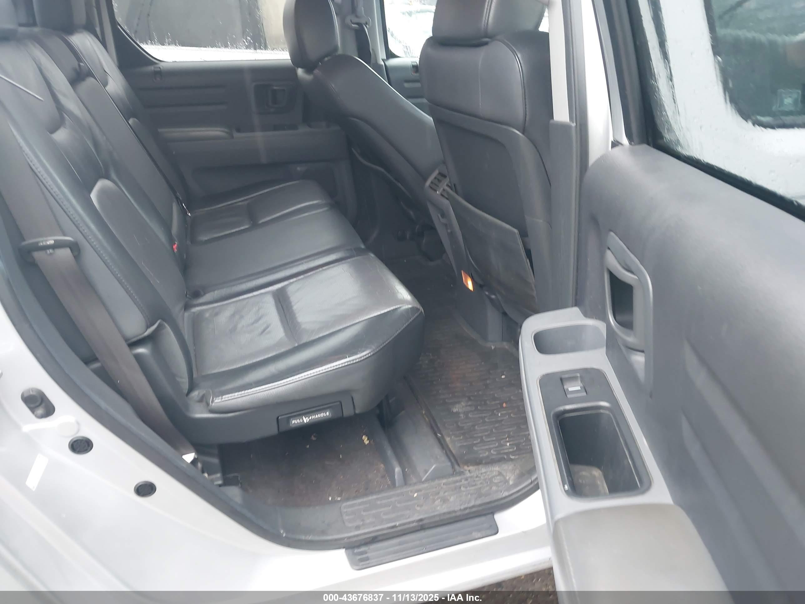 HONDA RIDGELINE image 8