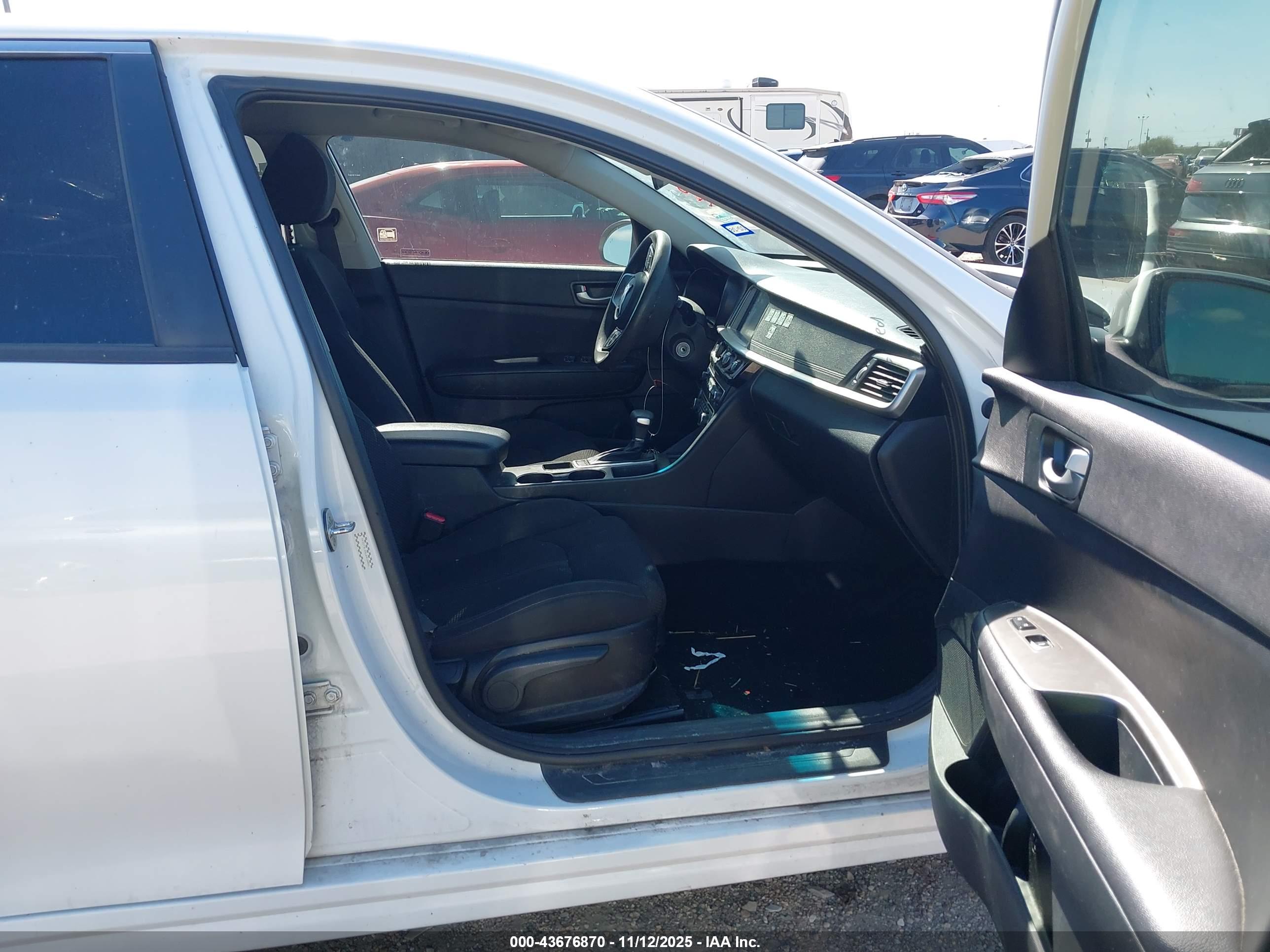 KIA OPTIMA image 5