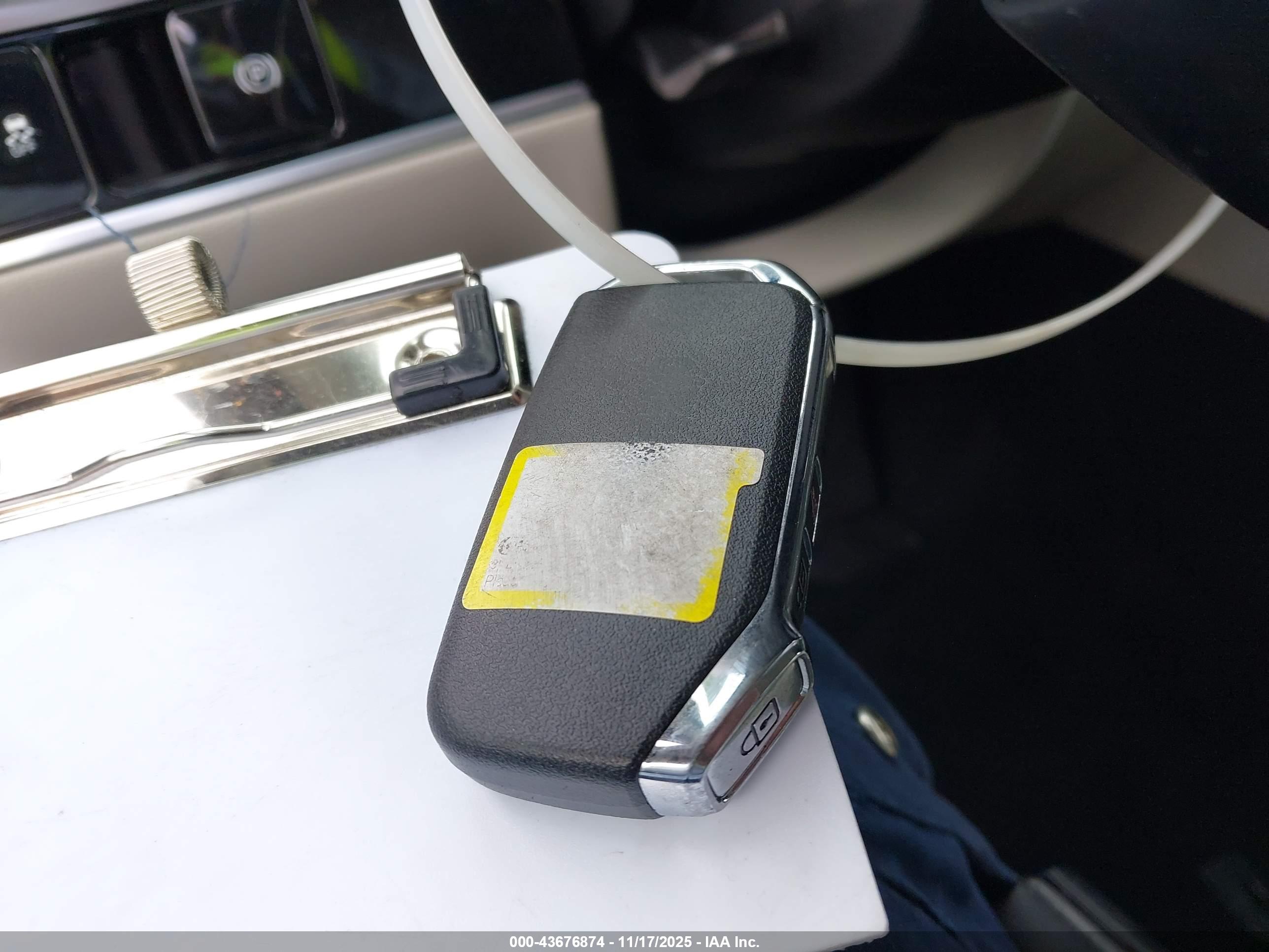 KIA SPORTAGE image 11