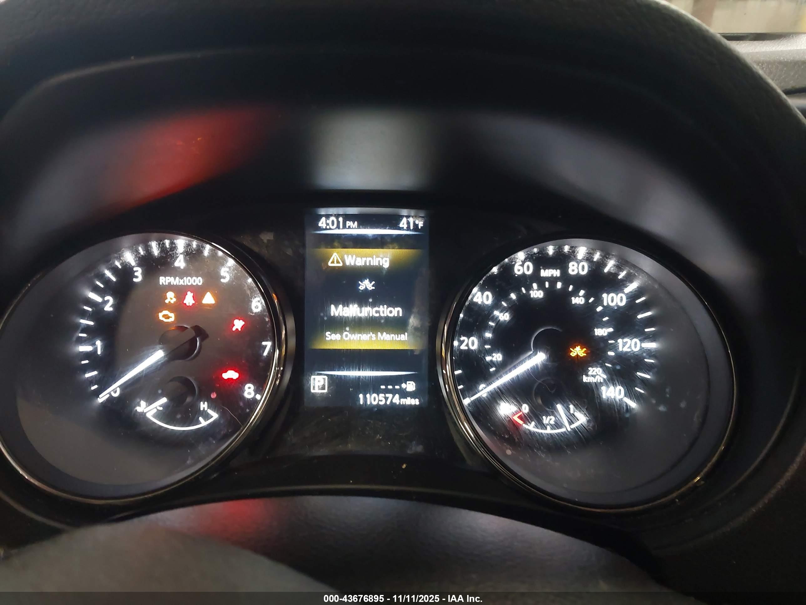 NISSAN ROGUE image 7