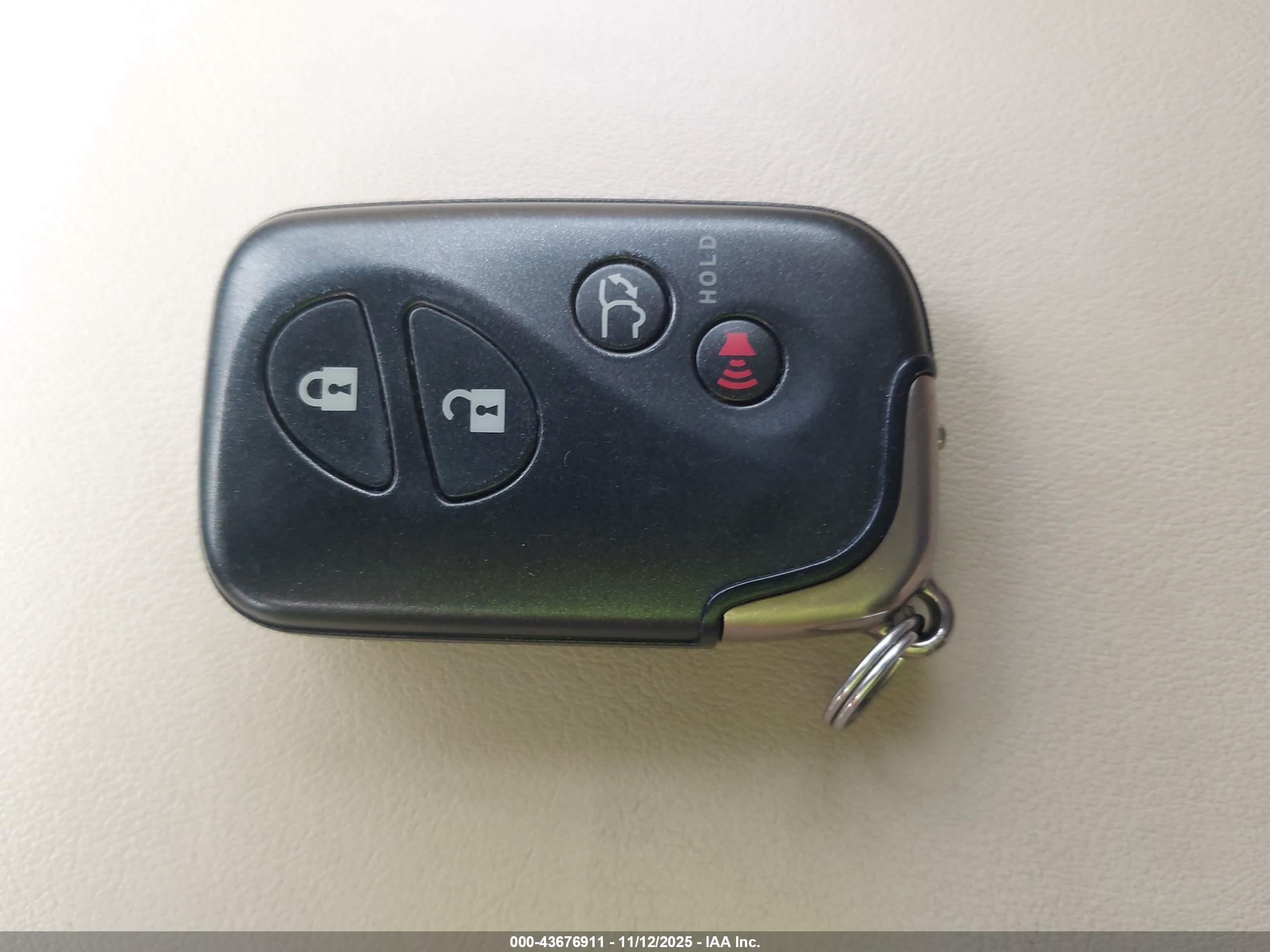 LEXUS RX image 11