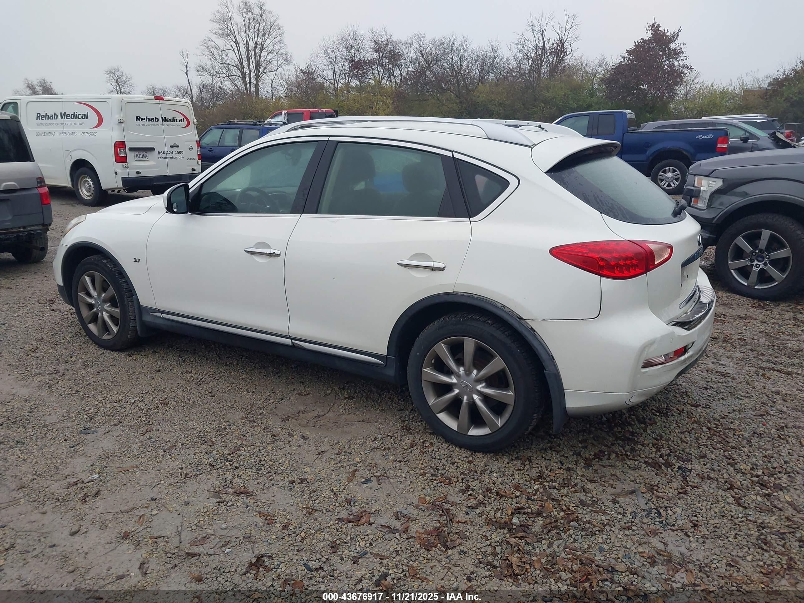 INFINITI QX50 image 3