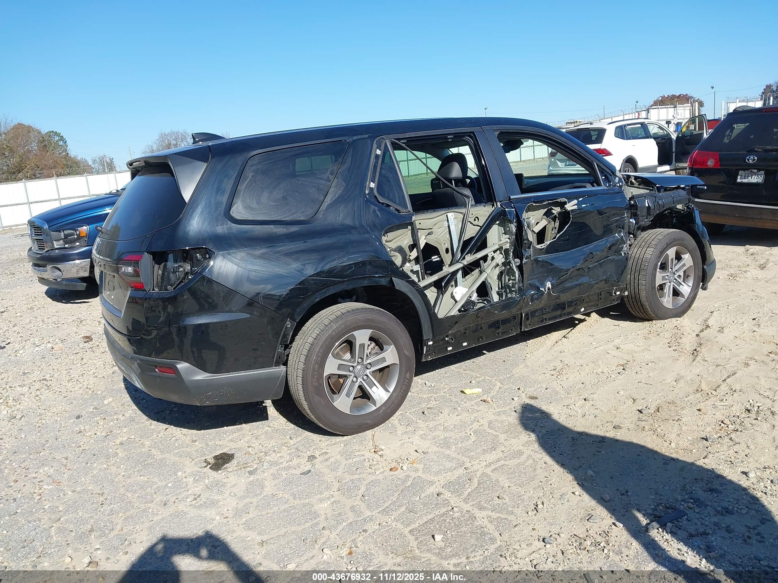 HONDA PILOT image 4