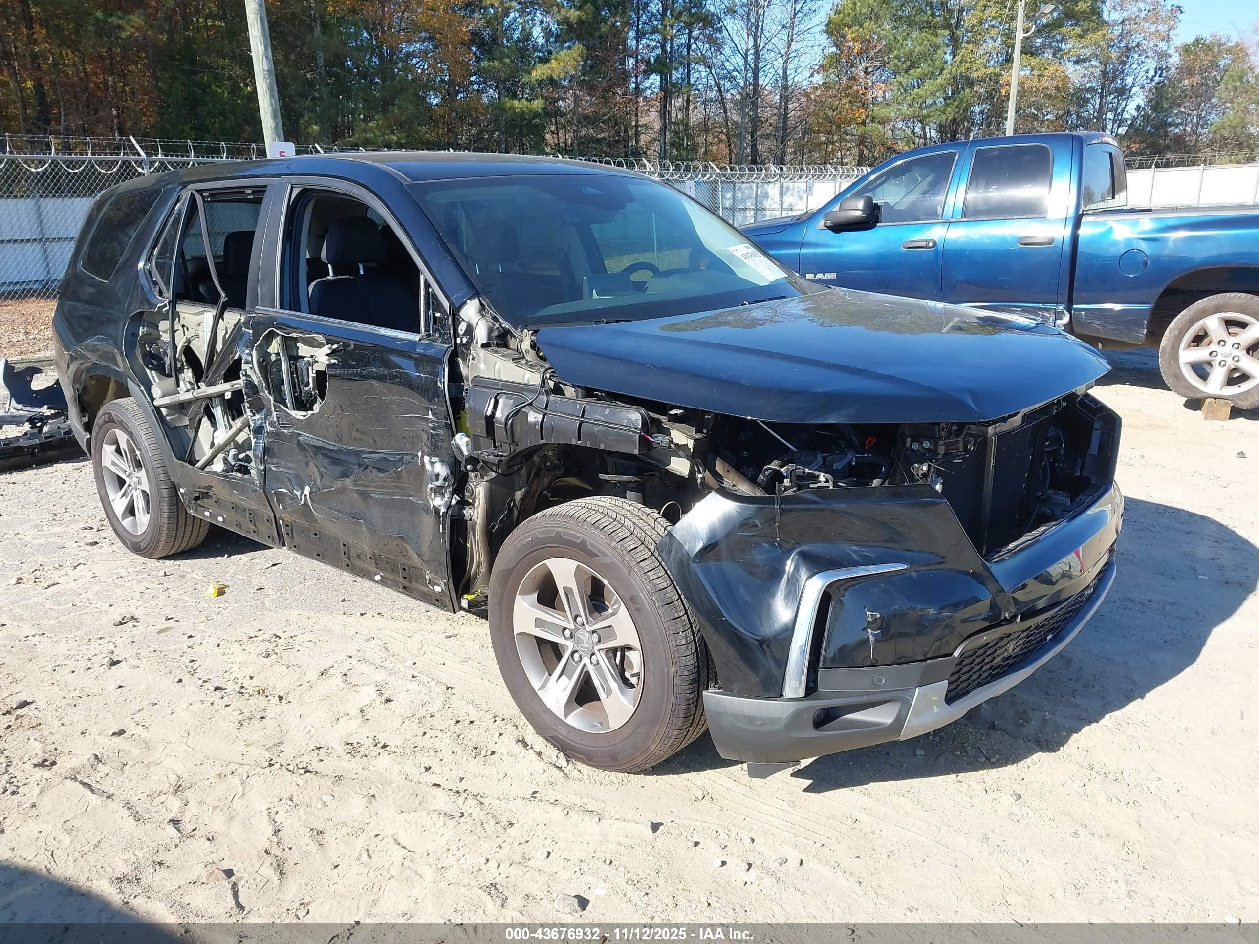 HONDA PILOT image 6