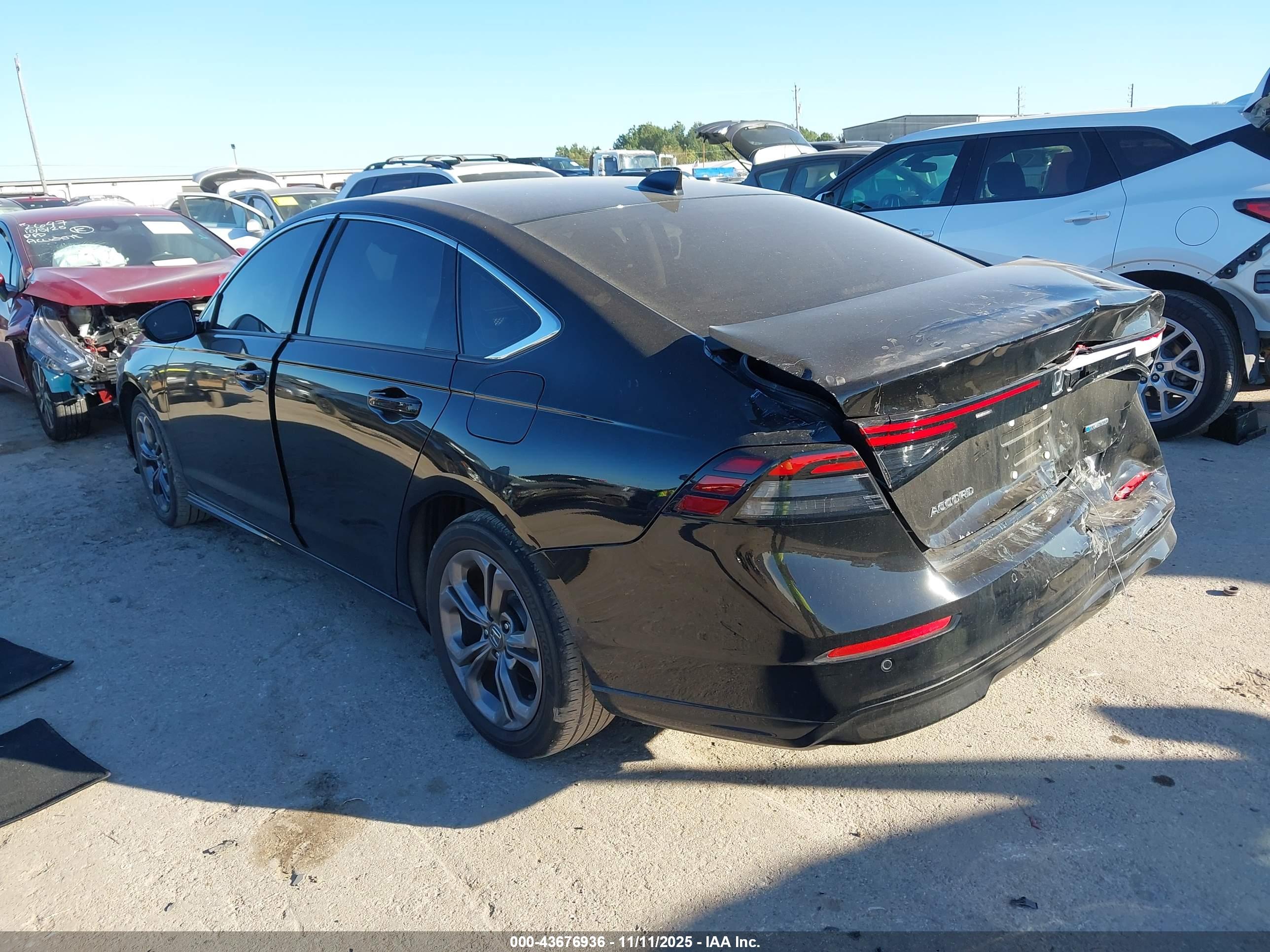 HONDA ACCORD image 3
