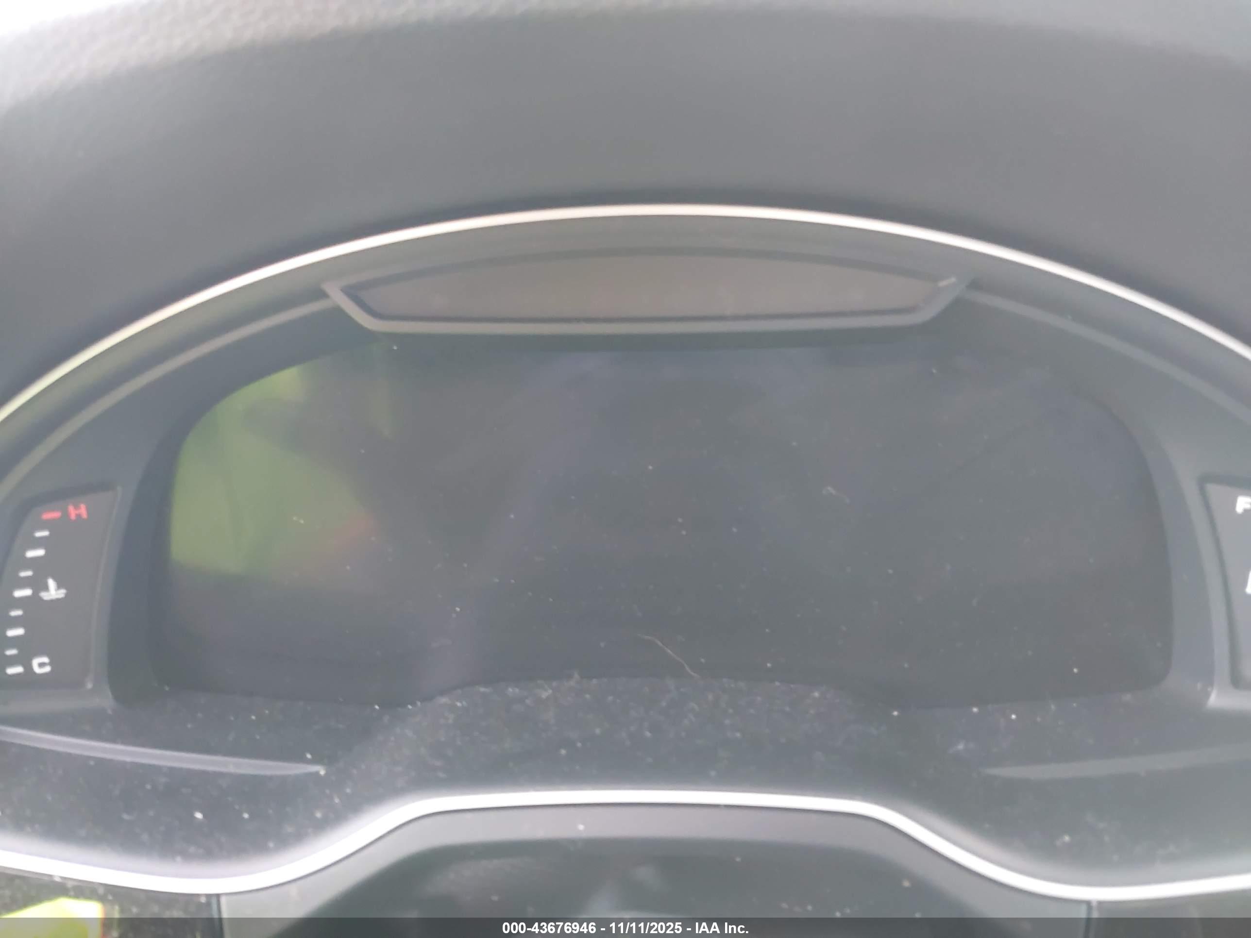 AUDI Q7 image 7