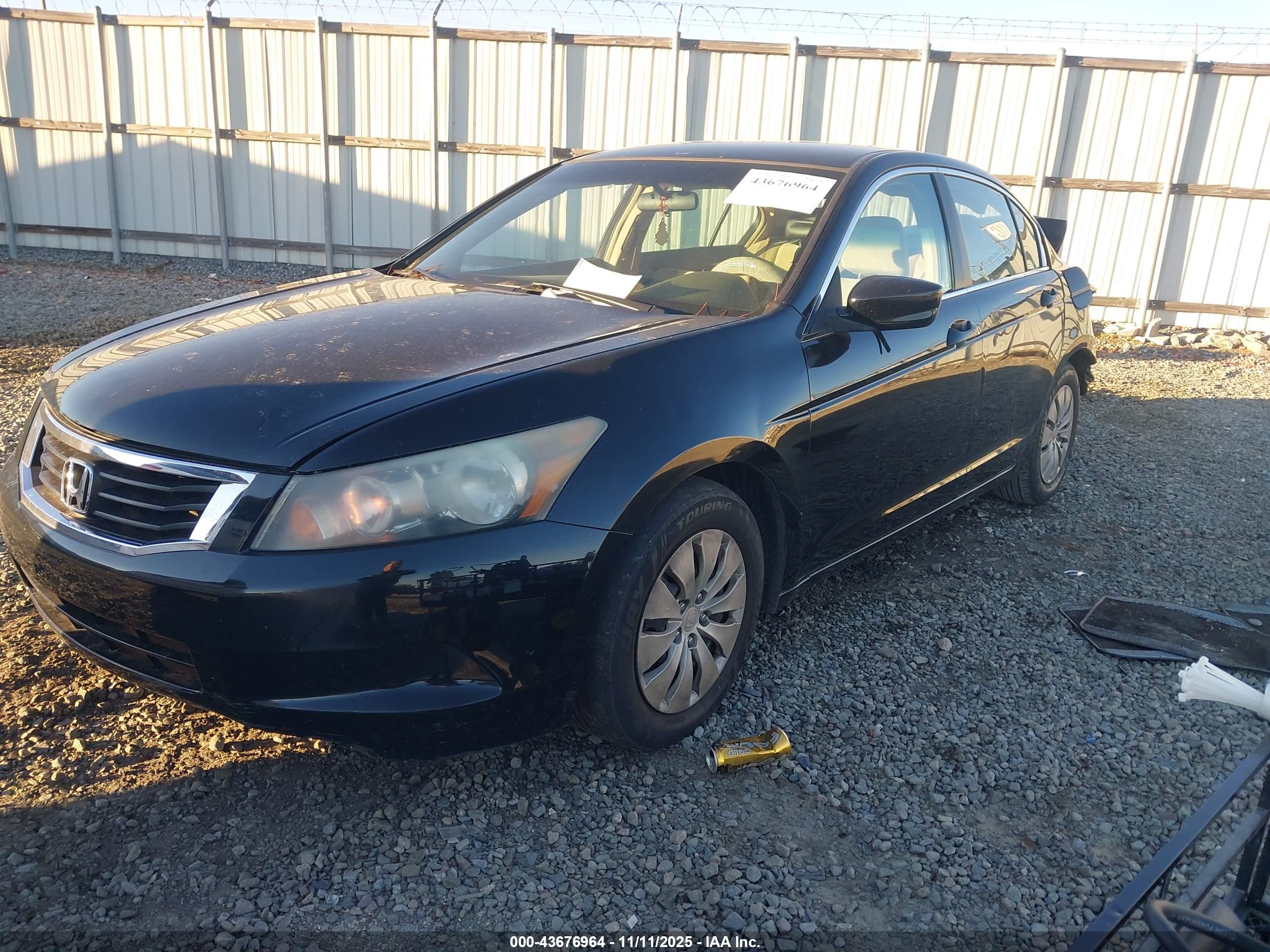 HONDA ACCORD image 2