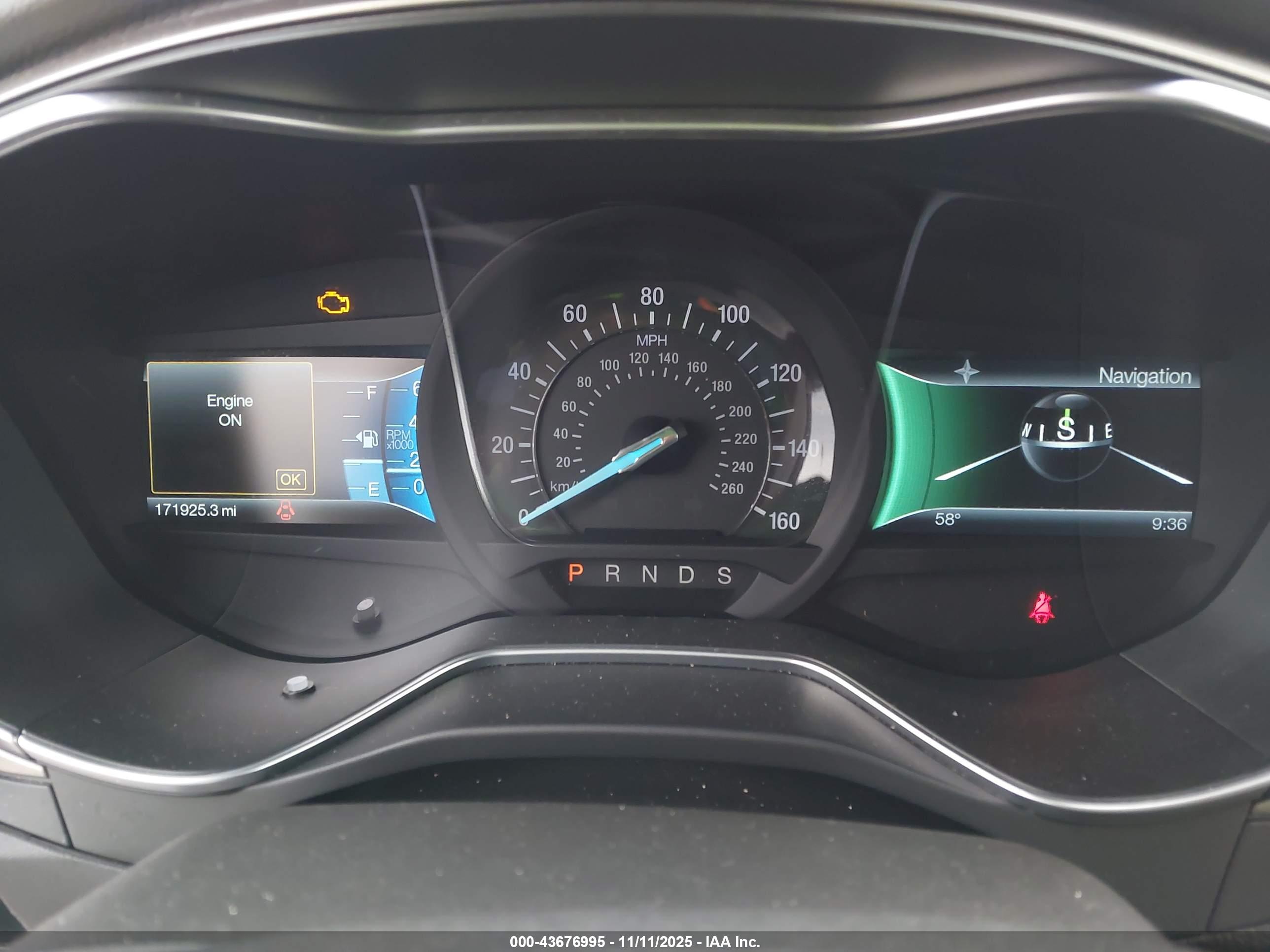 FORD FUSION image 7