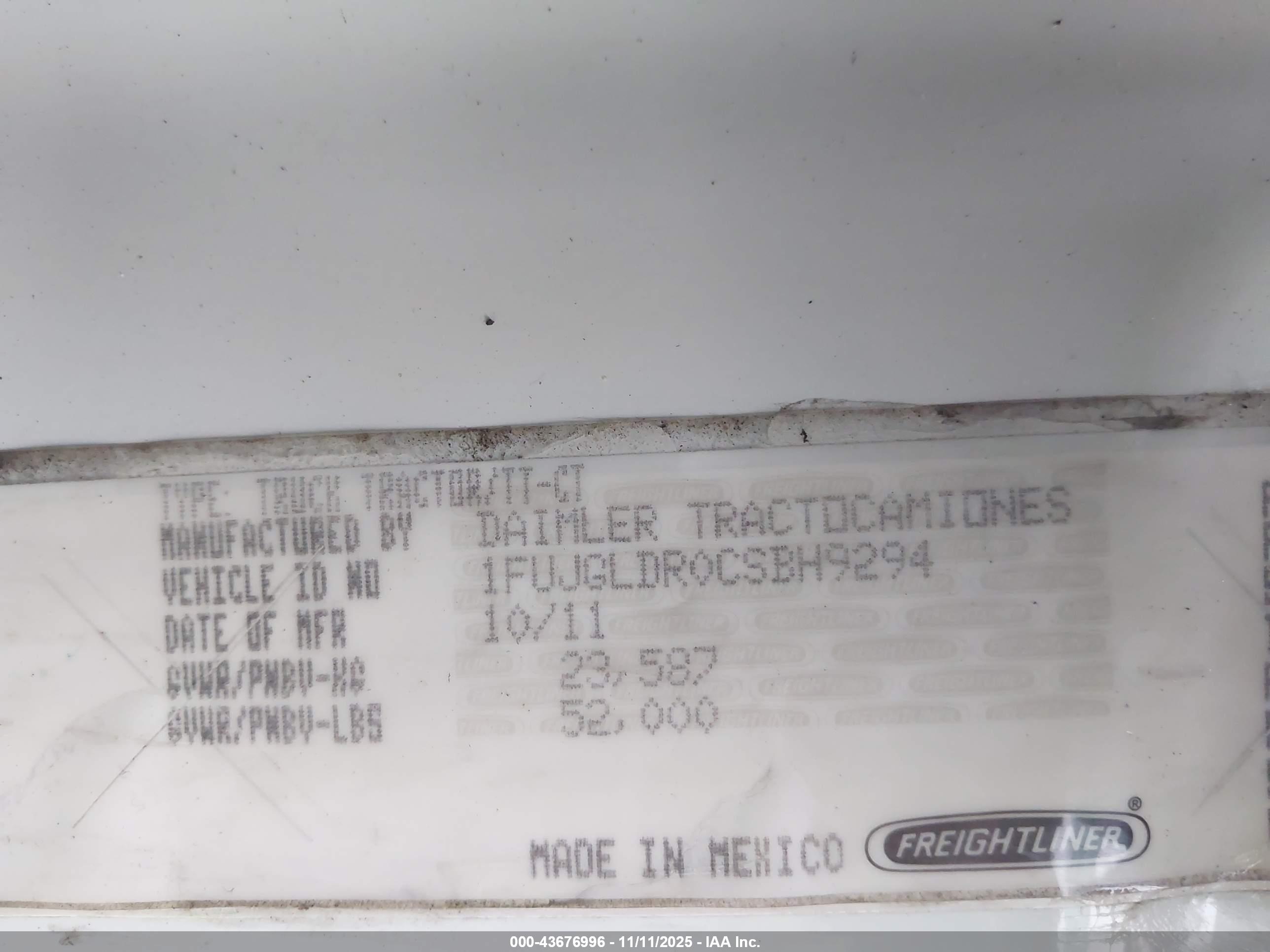 FREIGHTLINER CASCADIA image 9