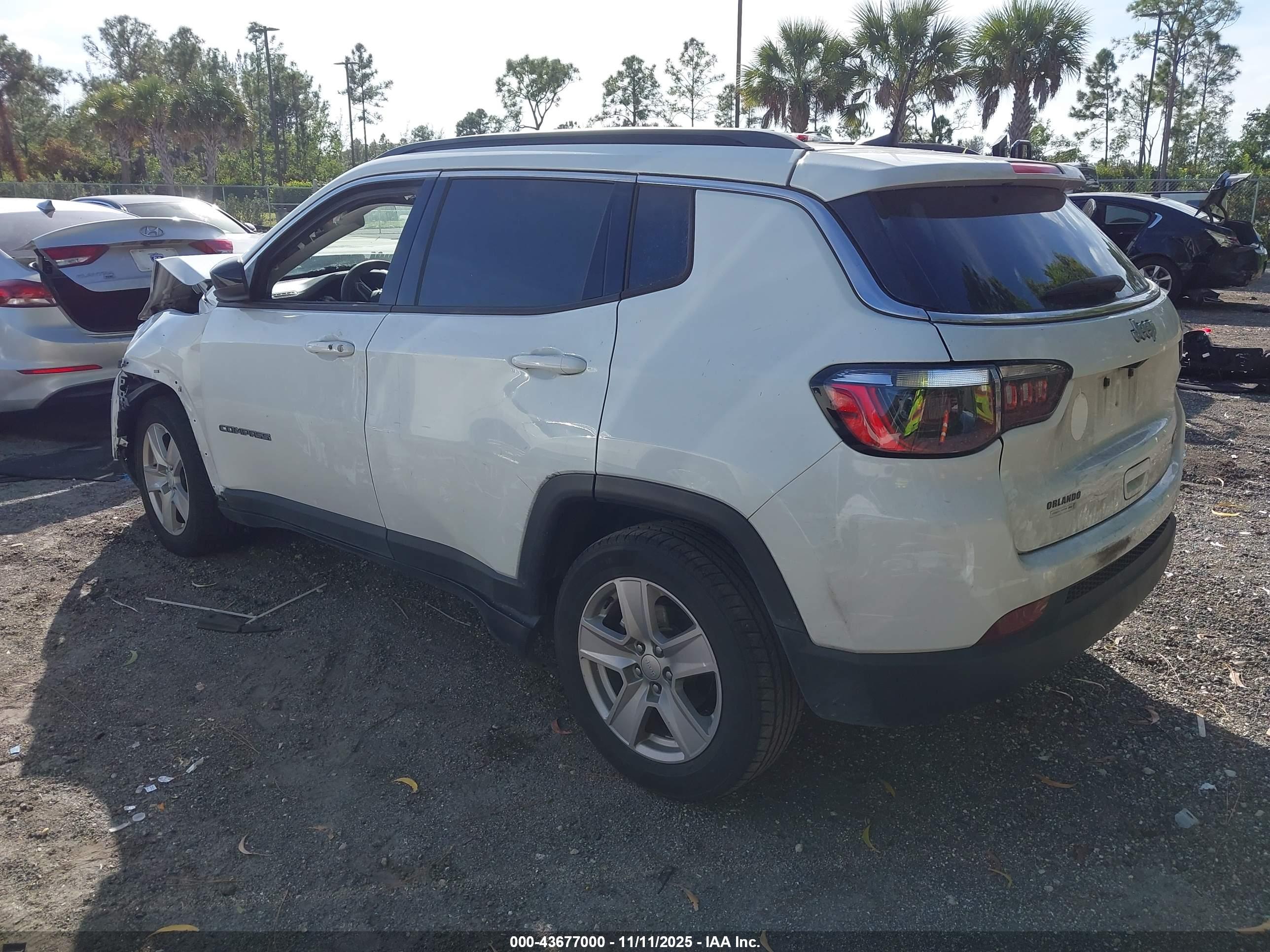 JEEP COMPASS image 3