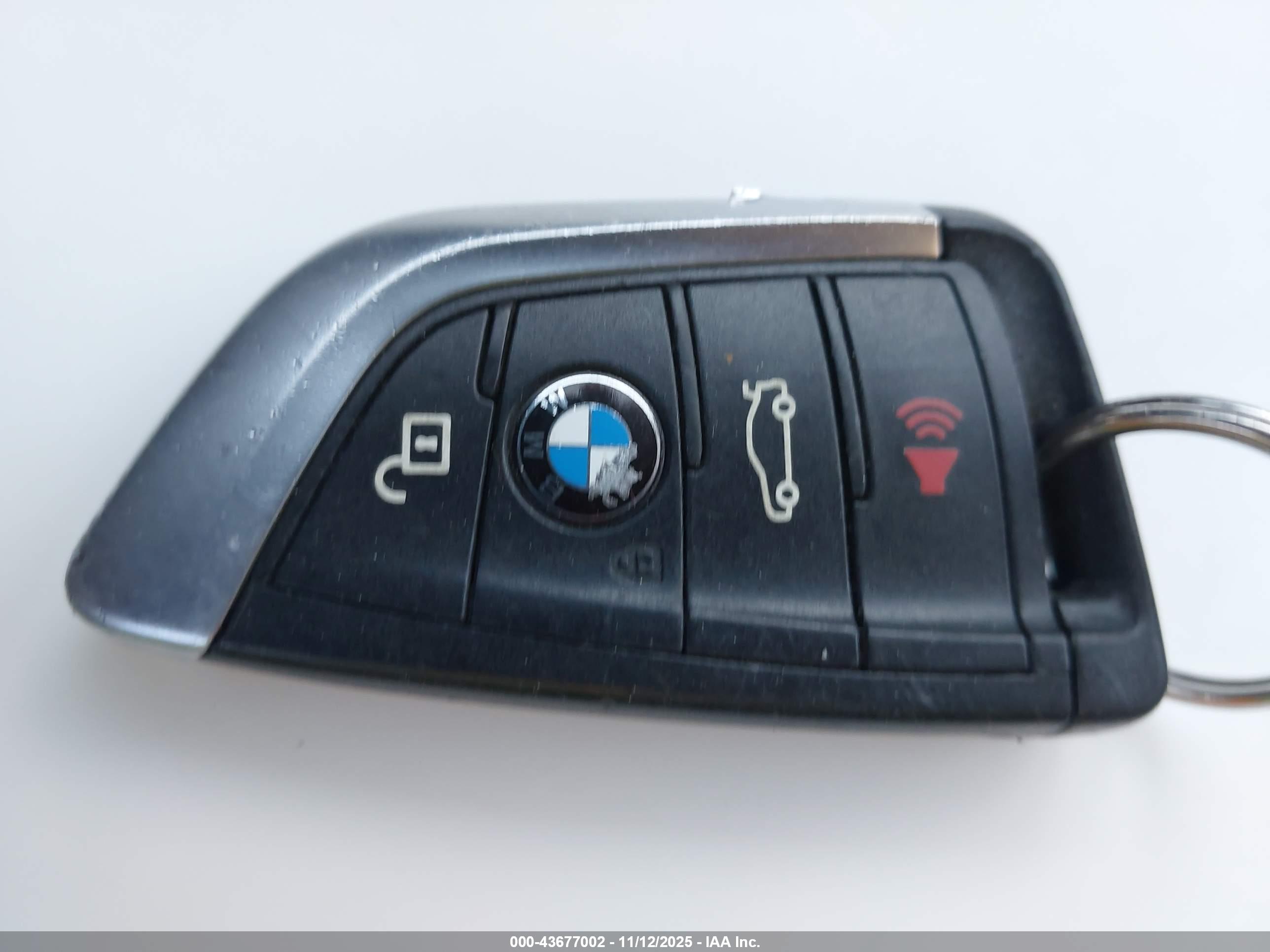 BMW X1 image 11