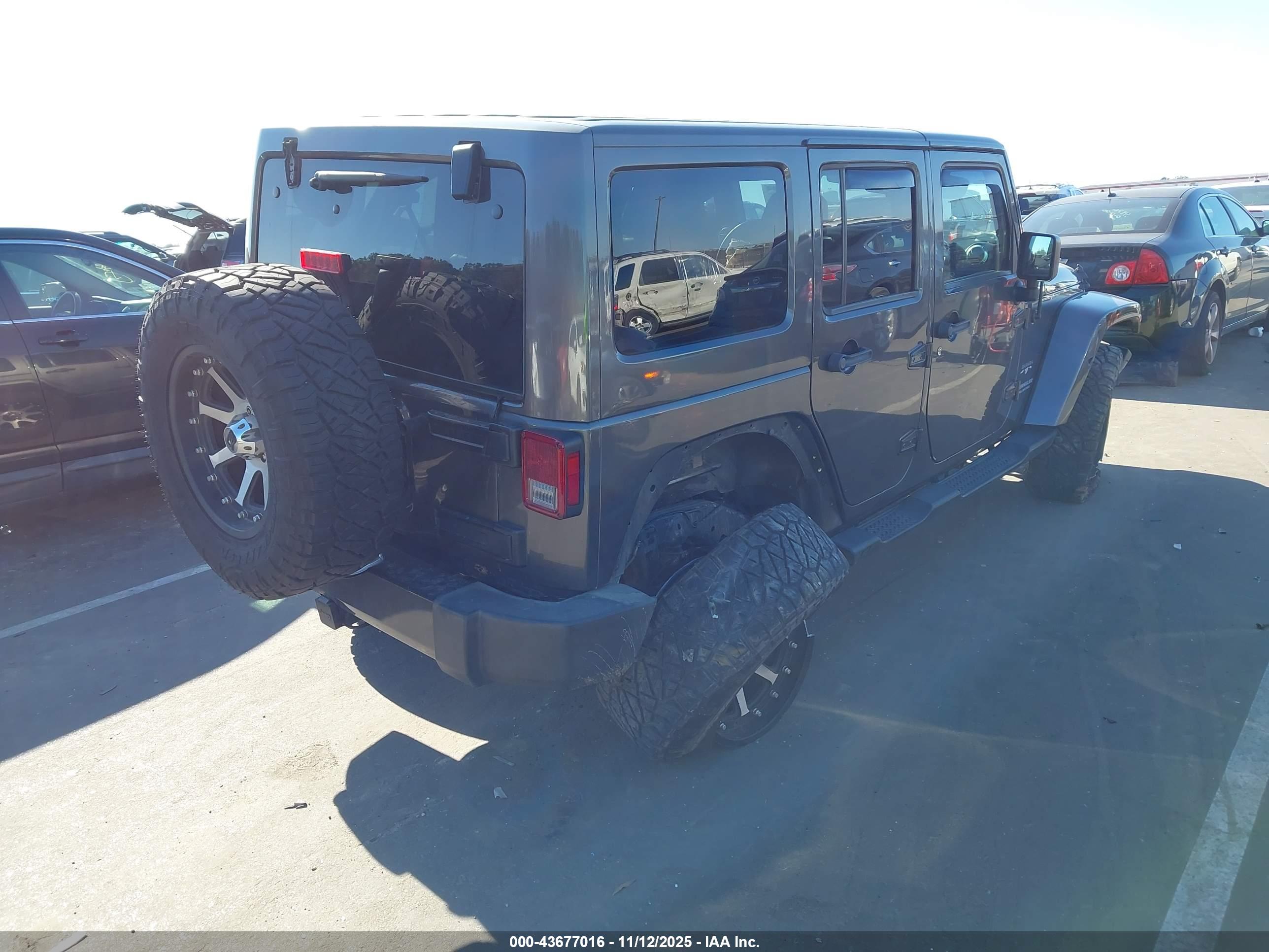 JEEP WRANGLER image 4