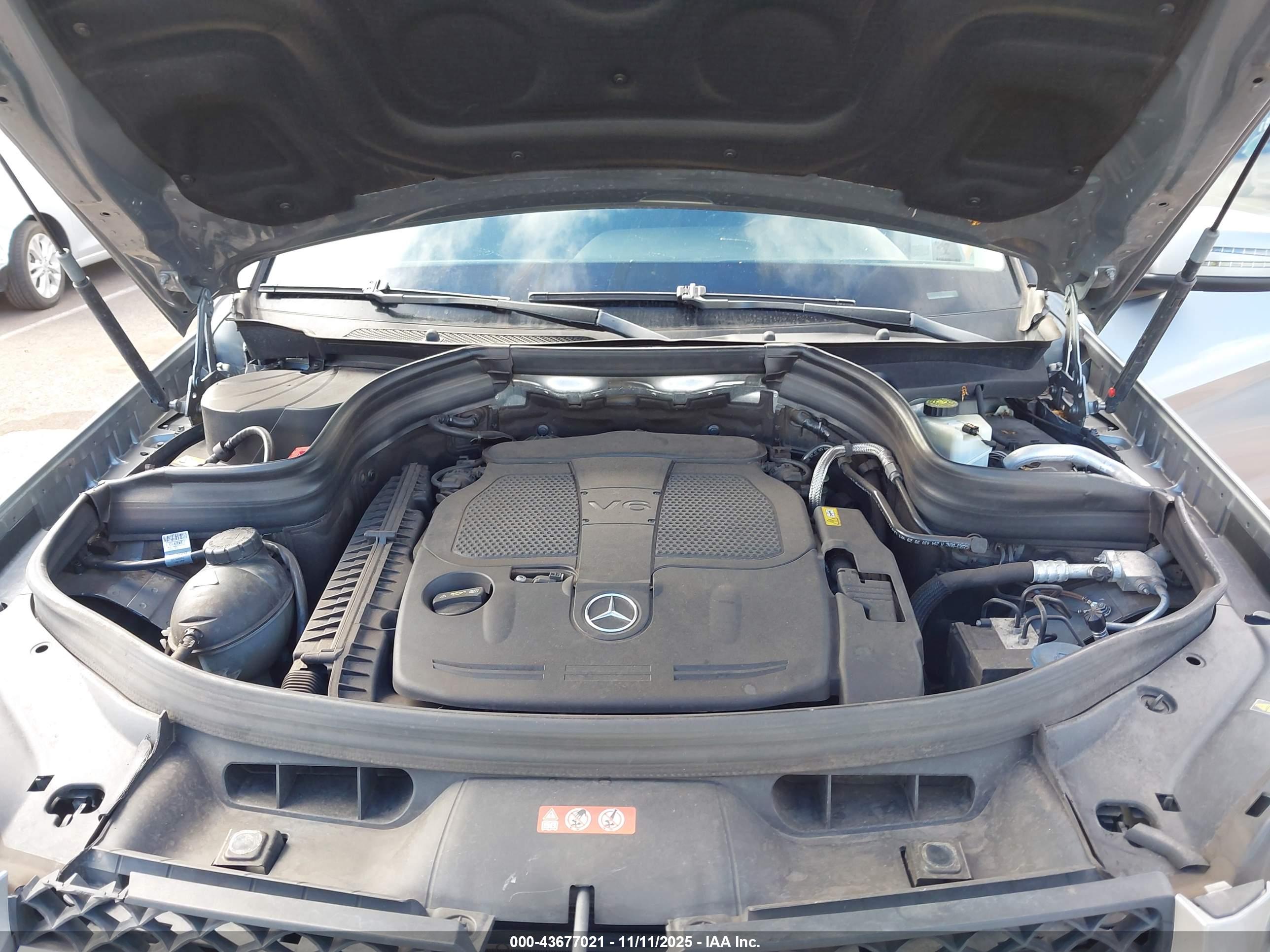 MERCEDES-BENZ GLK image 10
