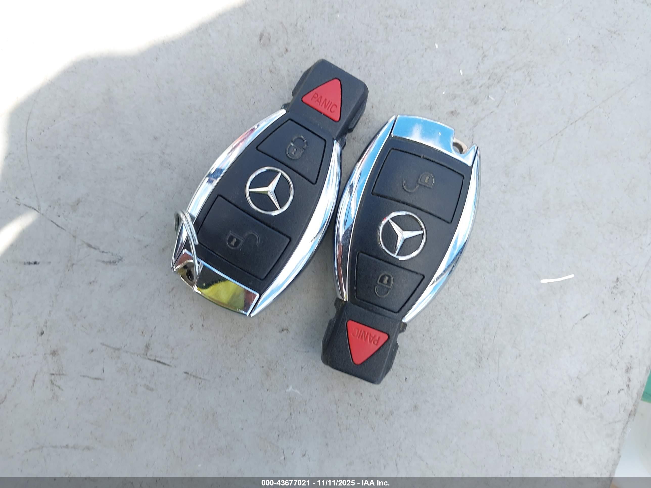 MERCEDES-BENZ GLK image 11