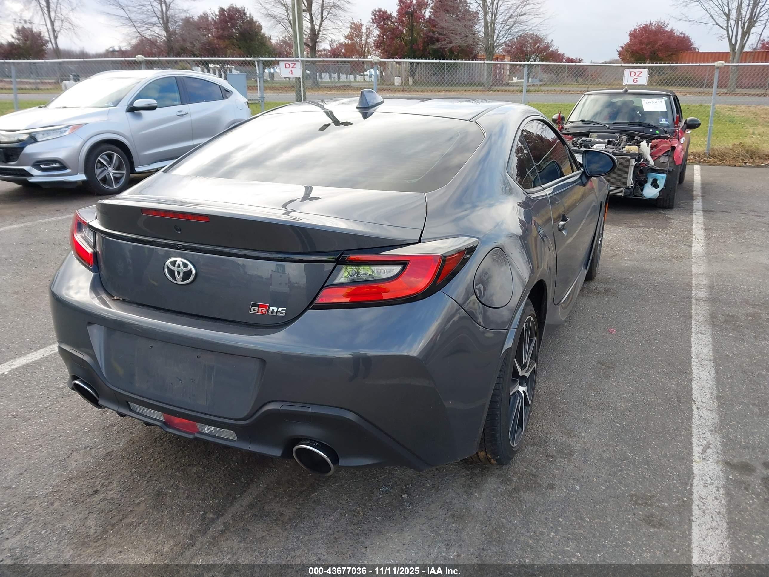 TOYOTA GR86 image 4