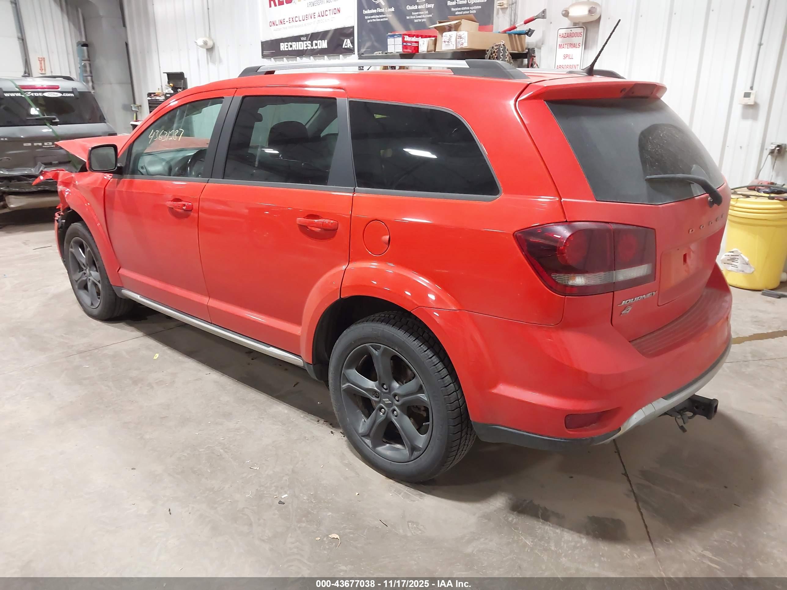 DODGE JOURNEY image 3