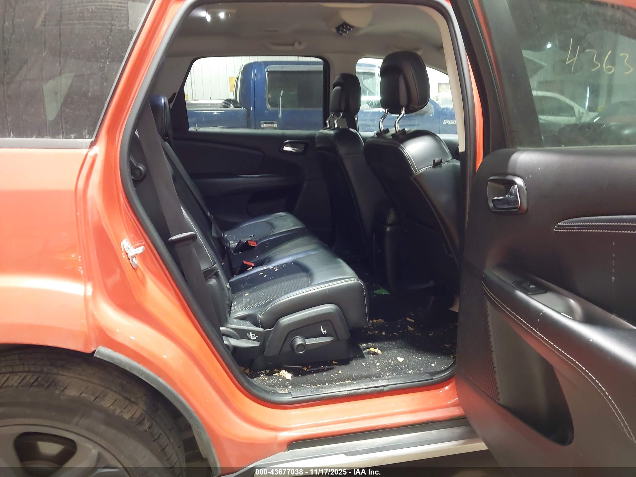 DODGE JOURNEY image 8