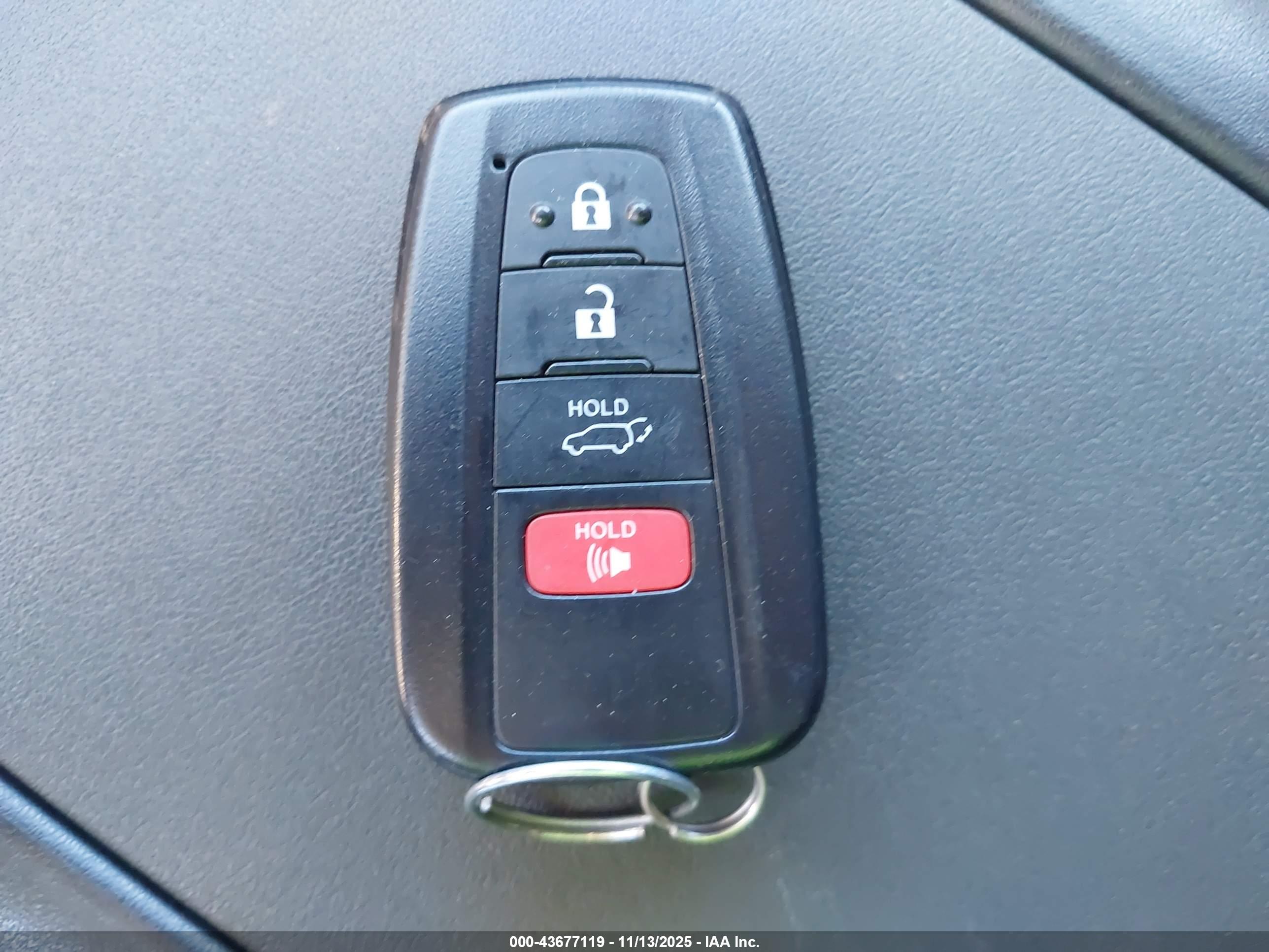 TOYOTA HIGHLANDER image 11