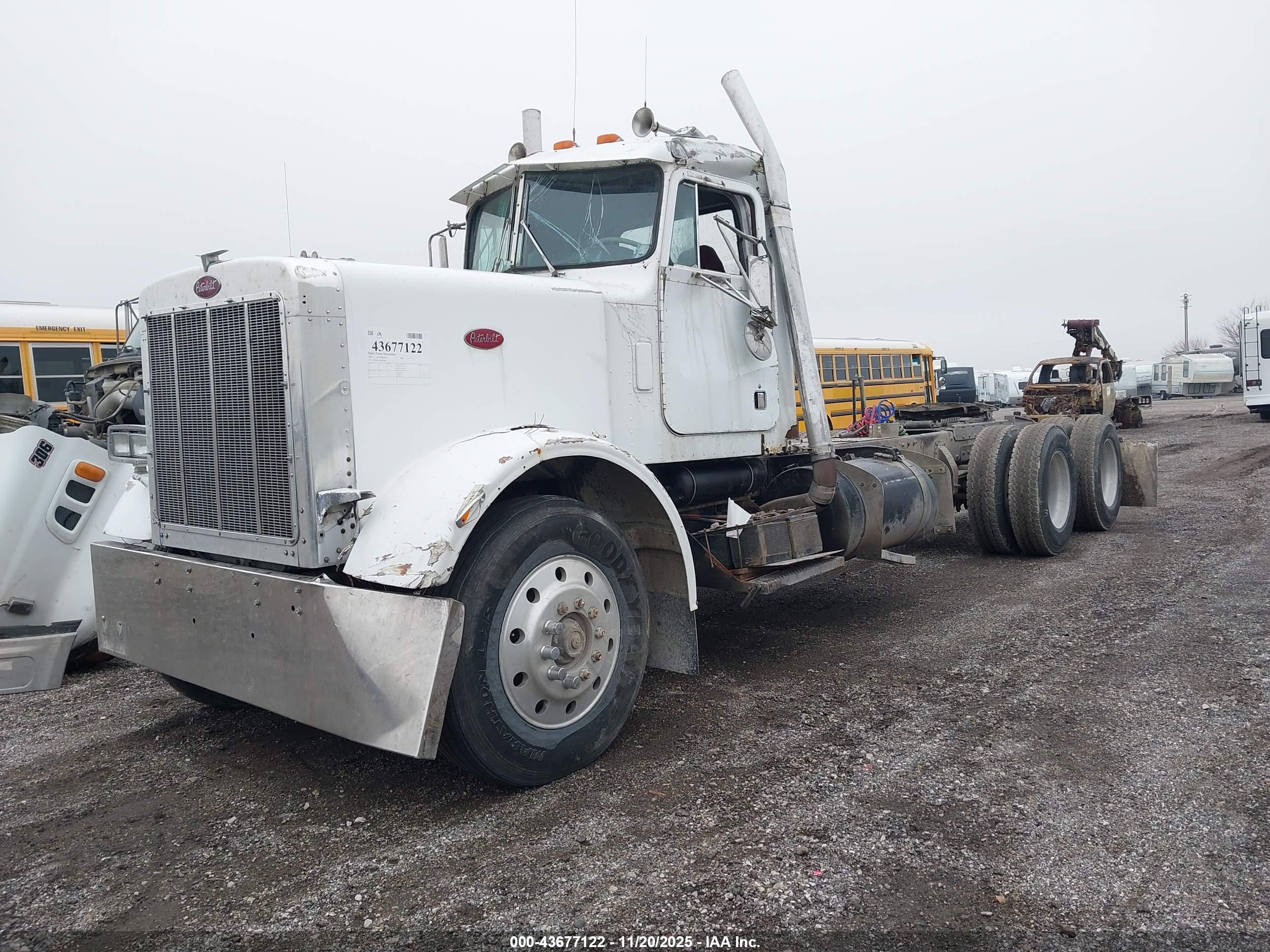 PETERBILT 359 image 2