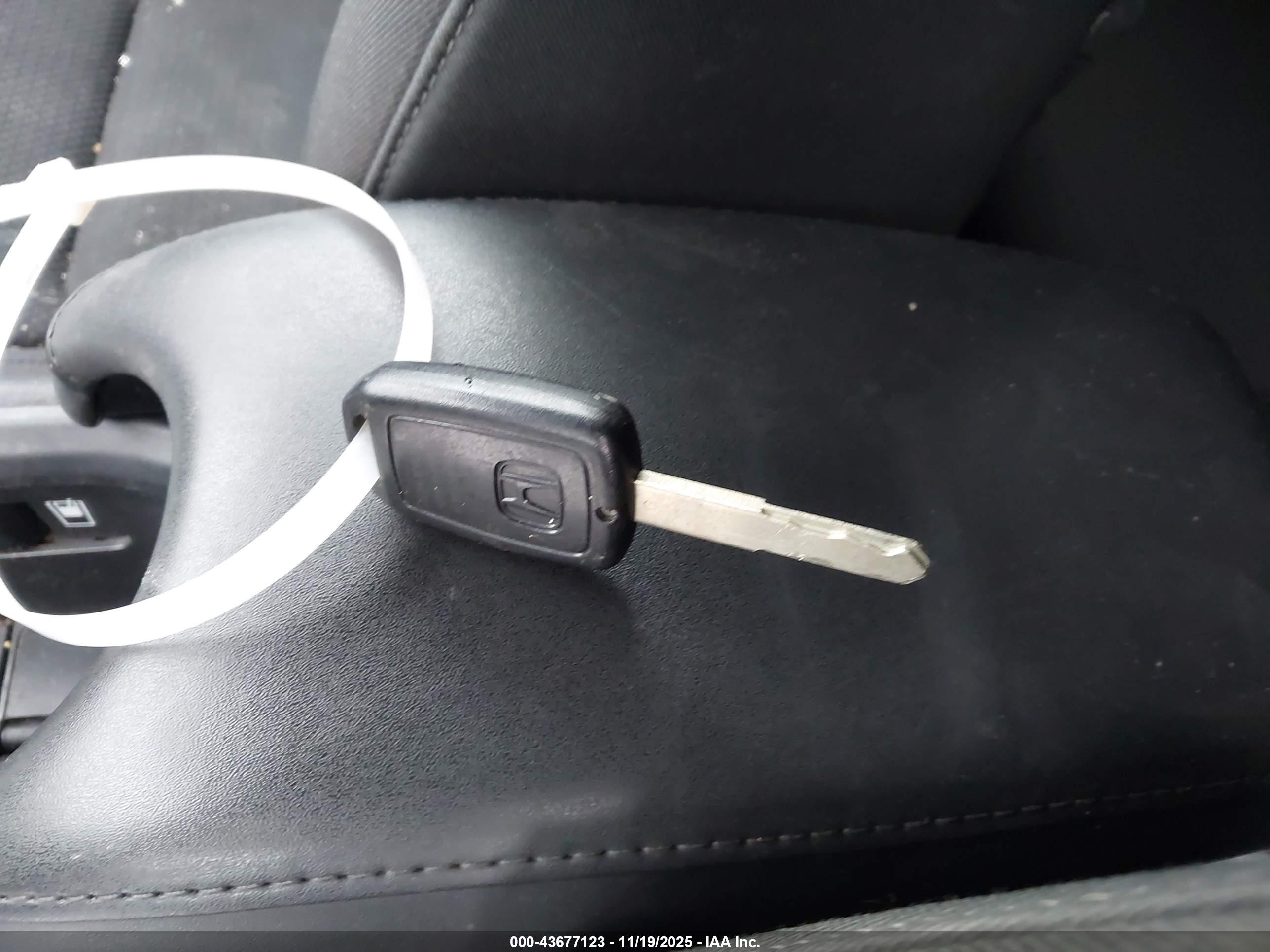 HONDA HR-V image 11