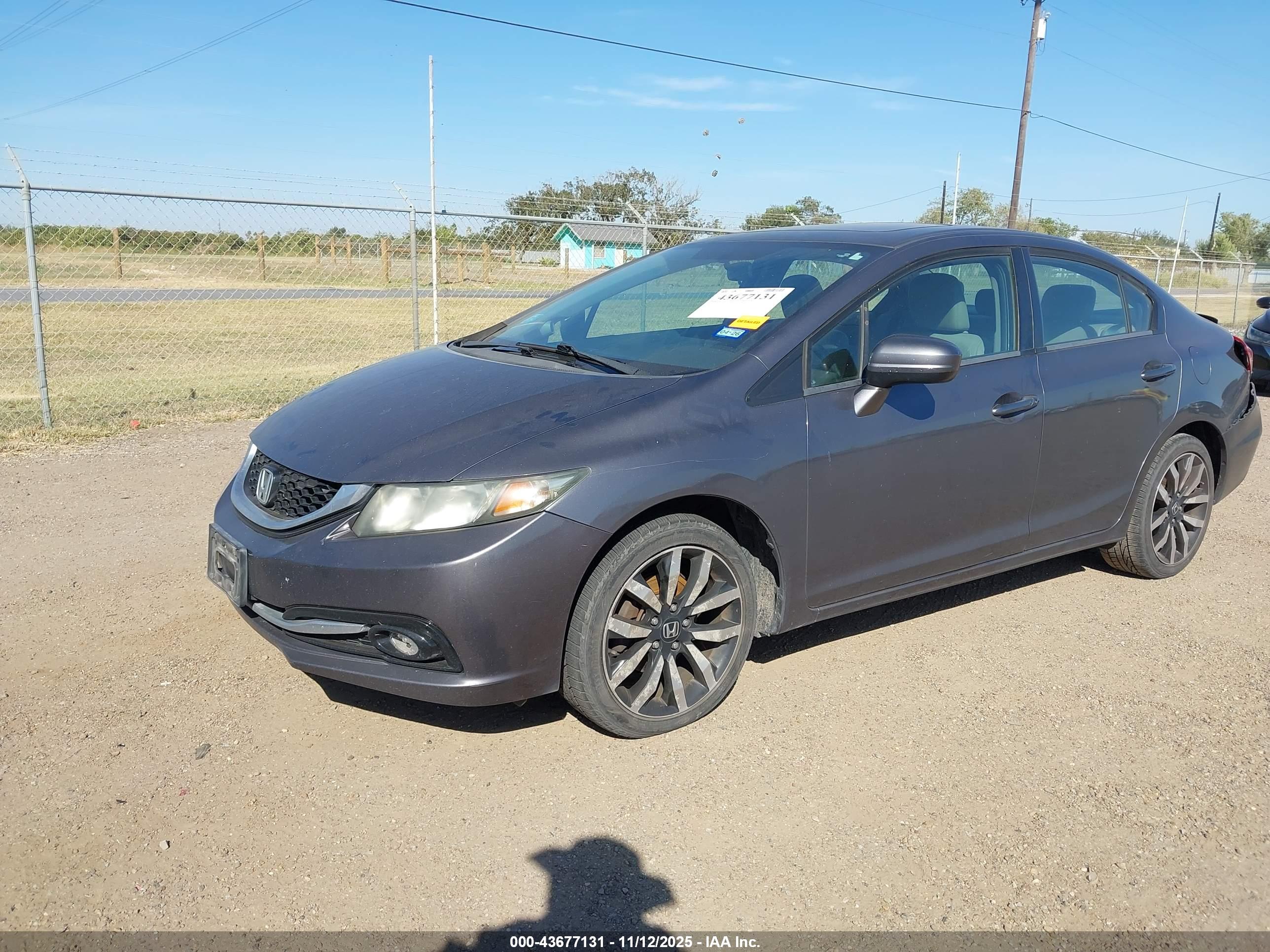 HONDA CIVIC image 2
