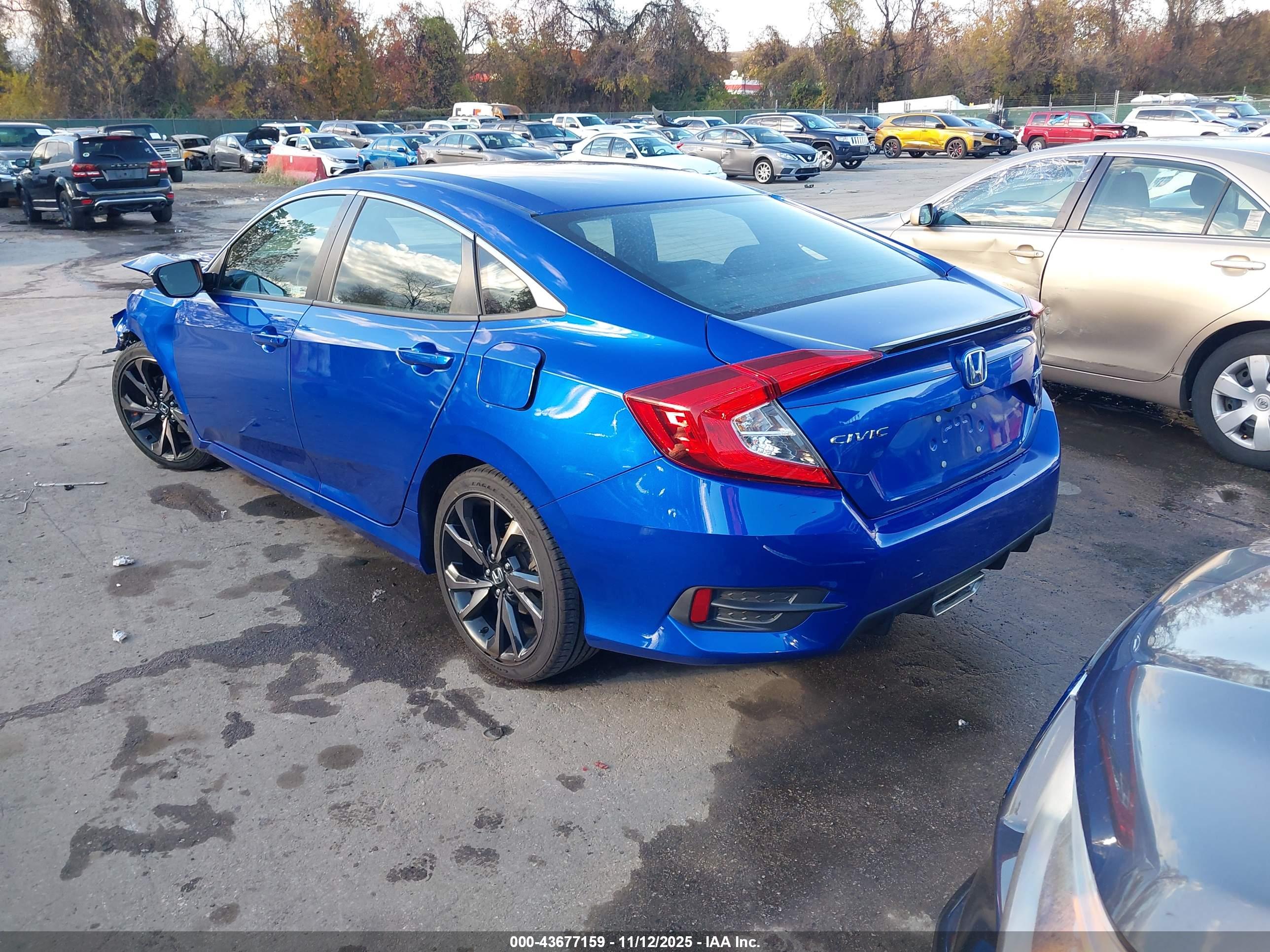 HONDA CIVIC image 3